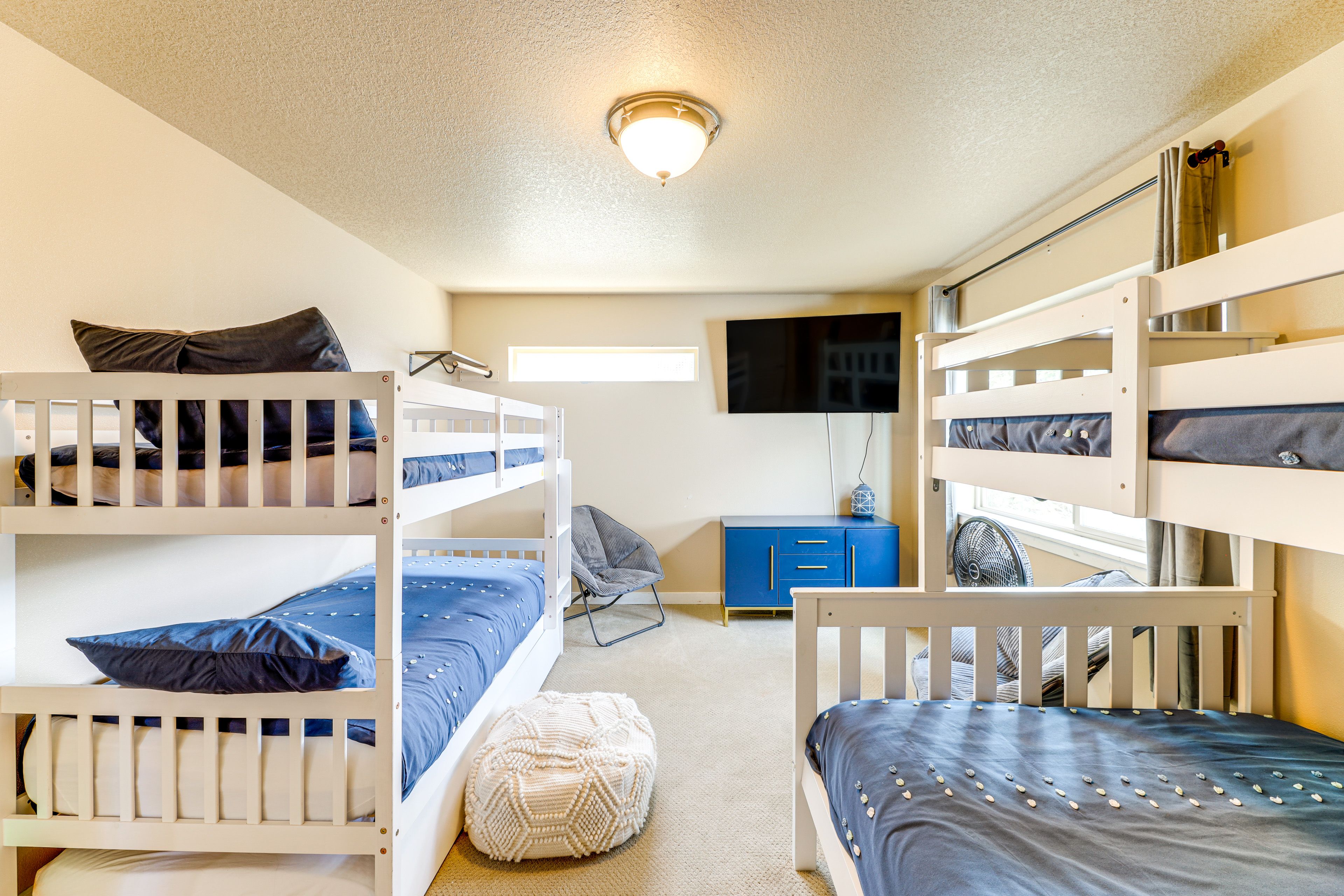 Bedroom 2 | 1st Floor | Twin Bunk Bed | Twin/Full Bunk Bed | Linens Provided