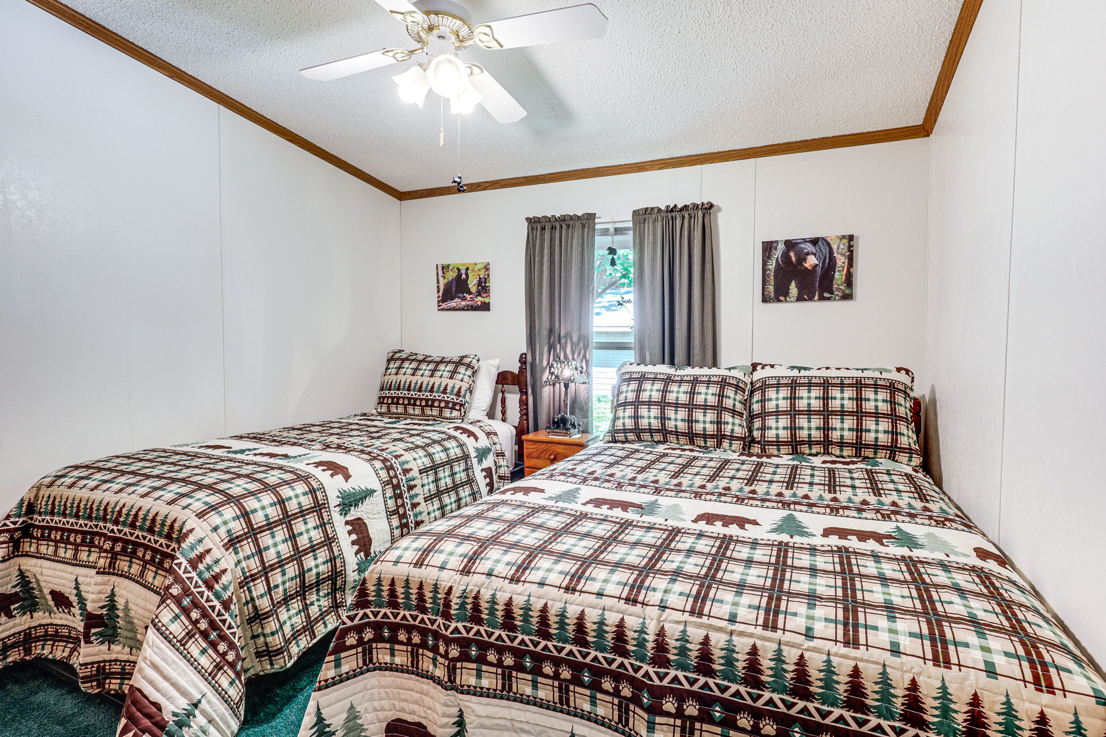 Bedroom 1 | Twin Bed | Full Bed