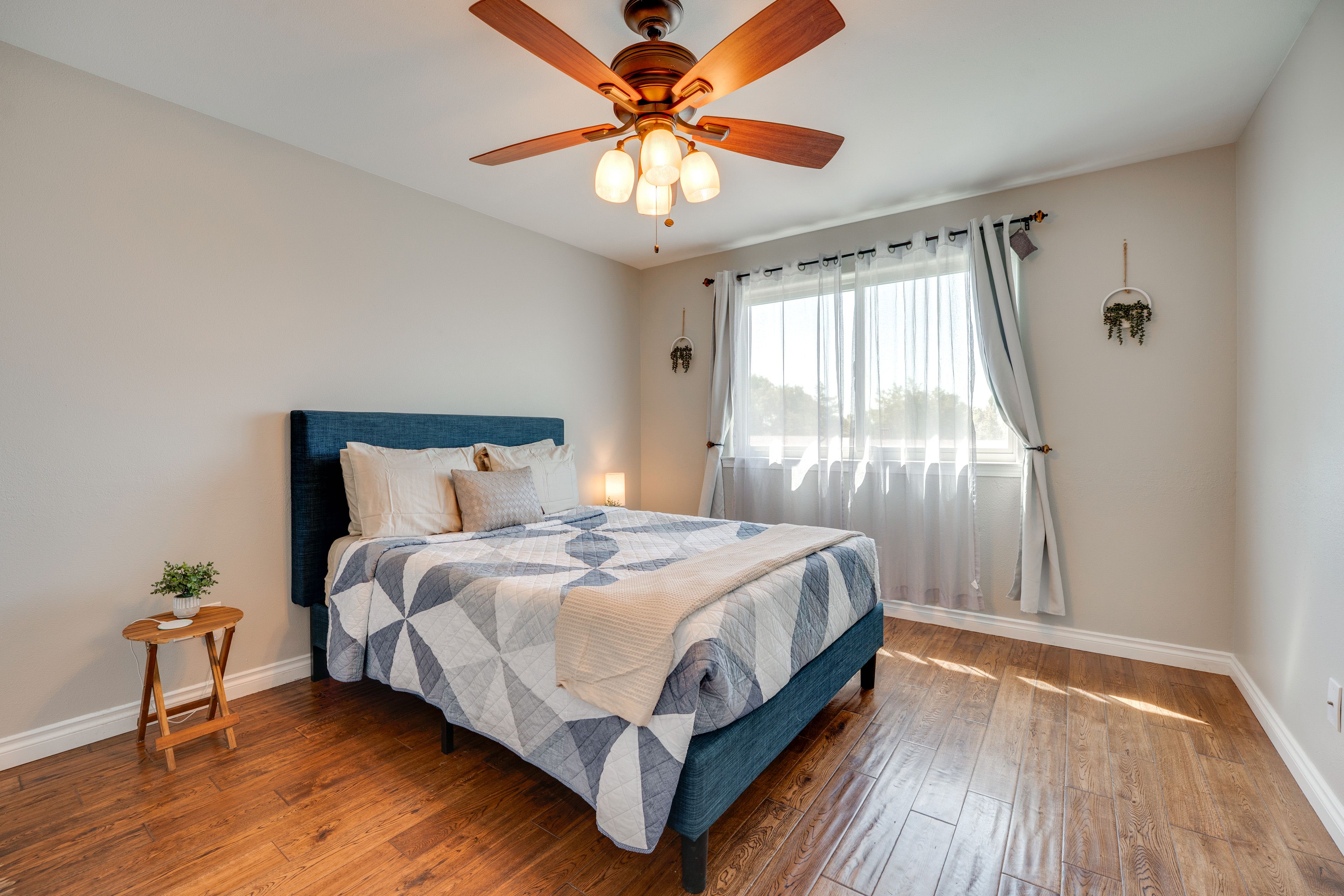 Bedroom 3 | 2nd Floor | Queen Bed