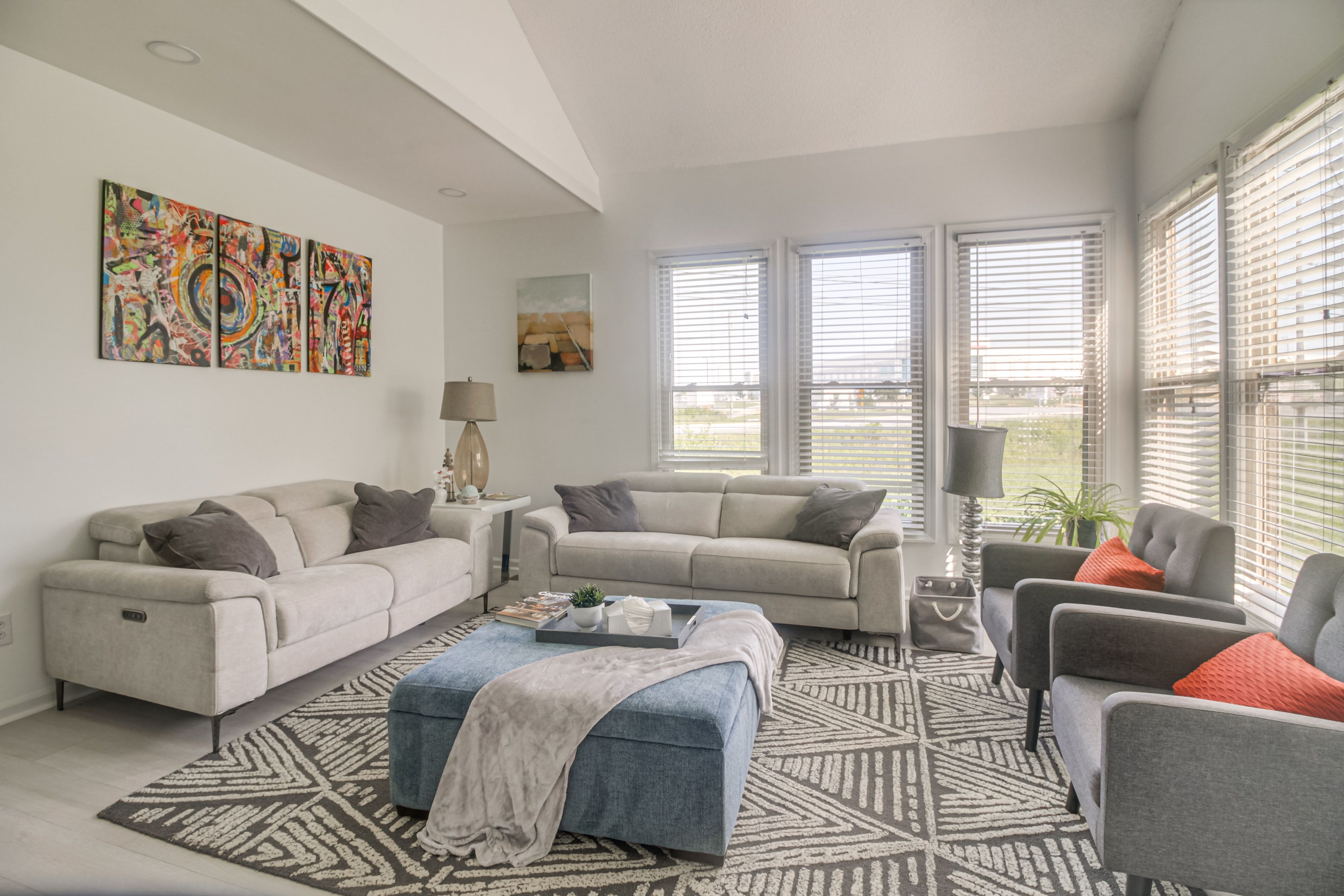 Living Room | Smart TV | Free WiFi | 1st Floor