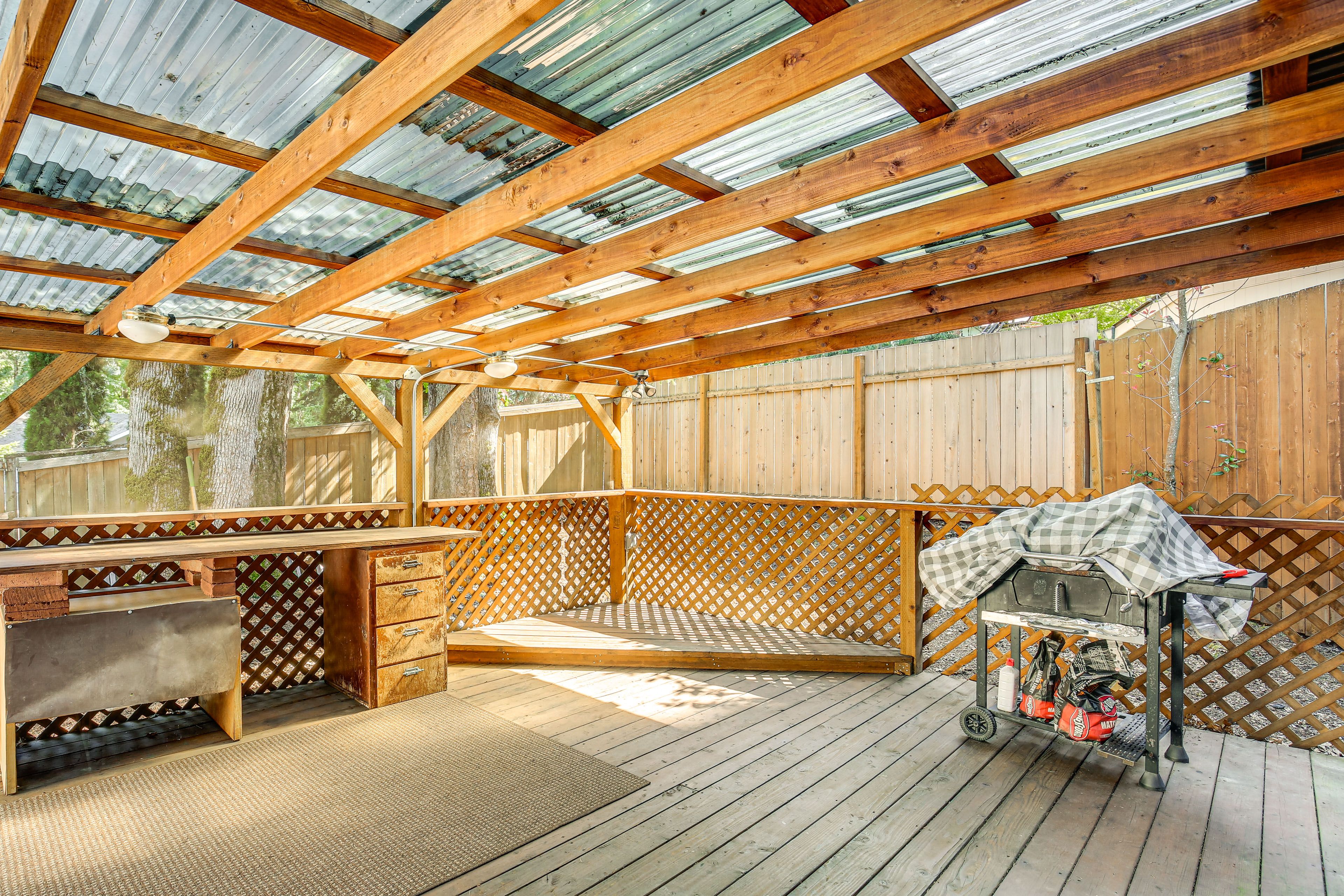Deck | Charcoal Grill | 2-Story, Split-Level Home