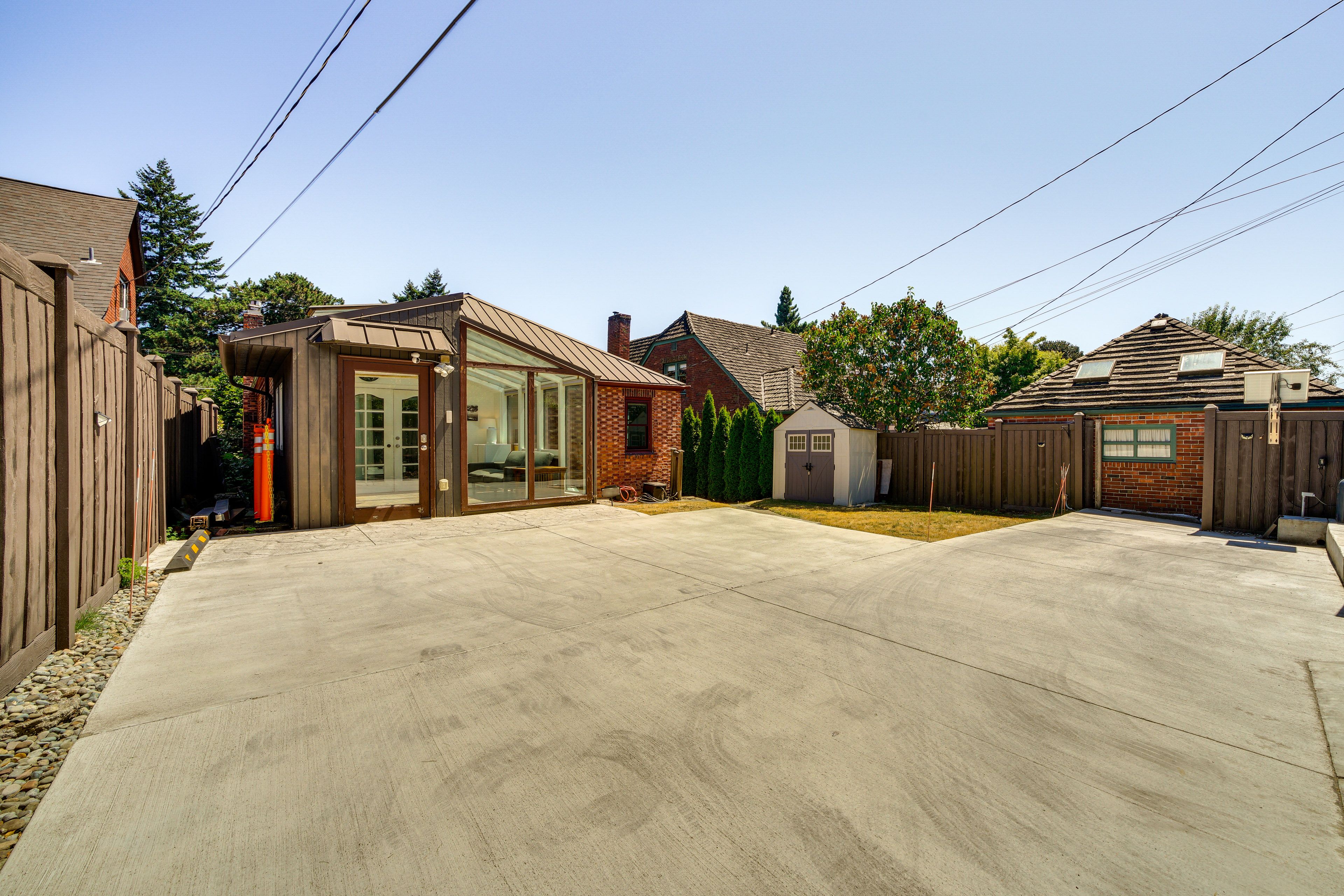 Parking | Driveway (2 Vehicles) | Free Street Parking (First-Come, First-Served)