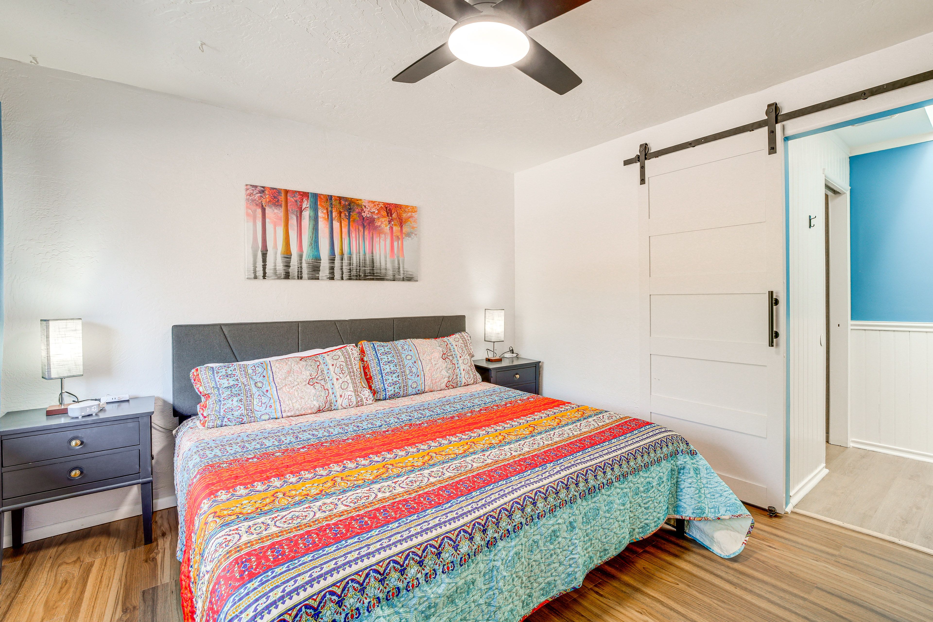 Bedroom 2 | King Bed | 2nd Floor | Linens Provided