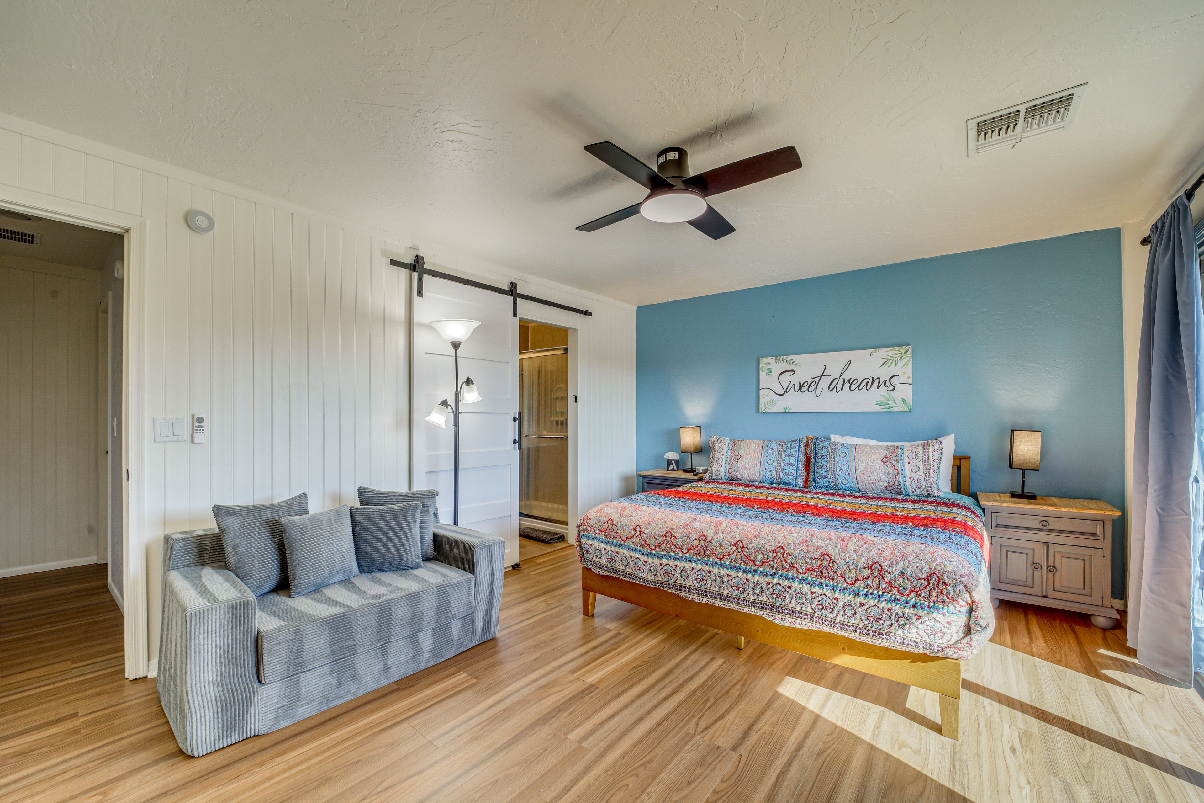 Bedroom 1 | Smart TV | Balcony Access | 2nd Floor