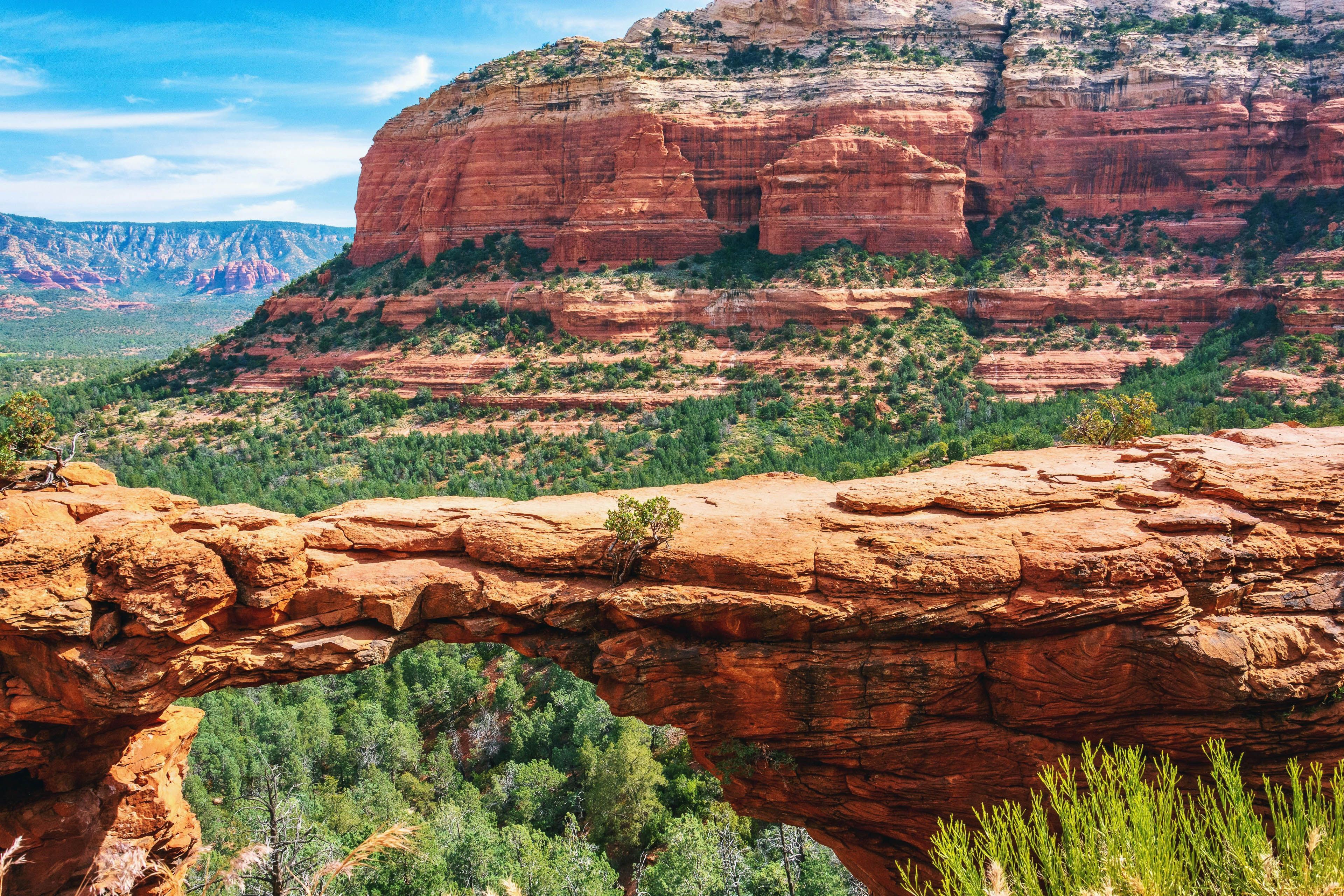Devil's Bridge: enjoy a beautiful hike & iconic rock formations close by