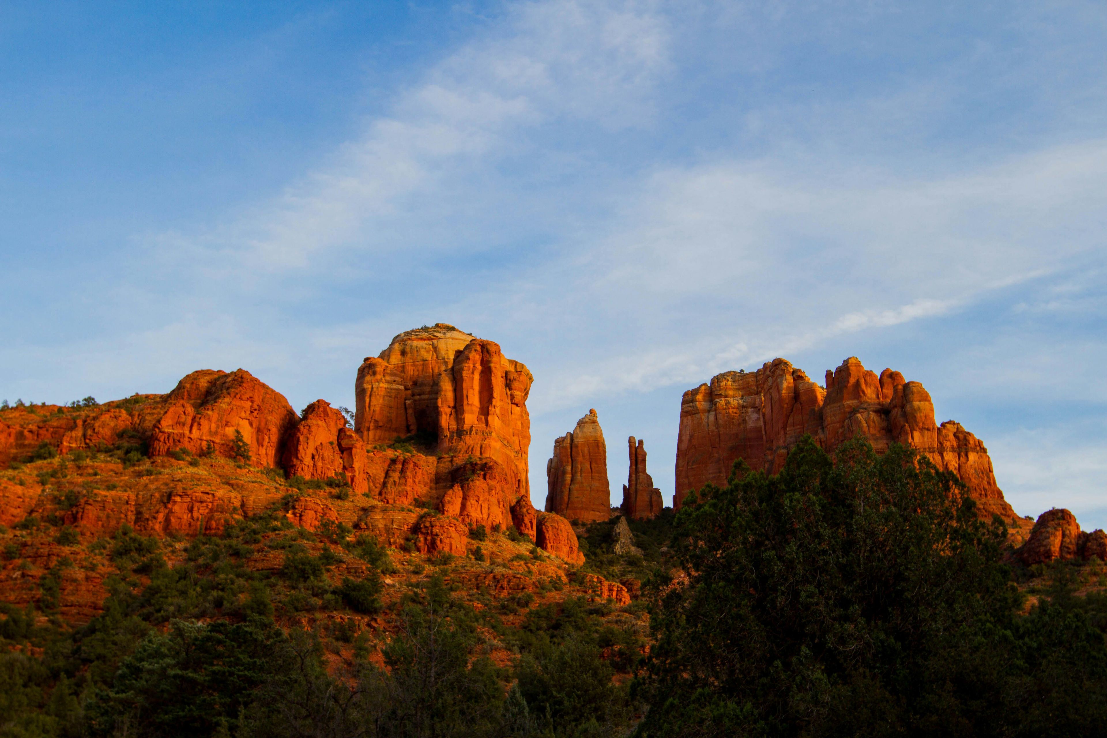 Experience Sedona’s iconic red rock formations surrounding your stay