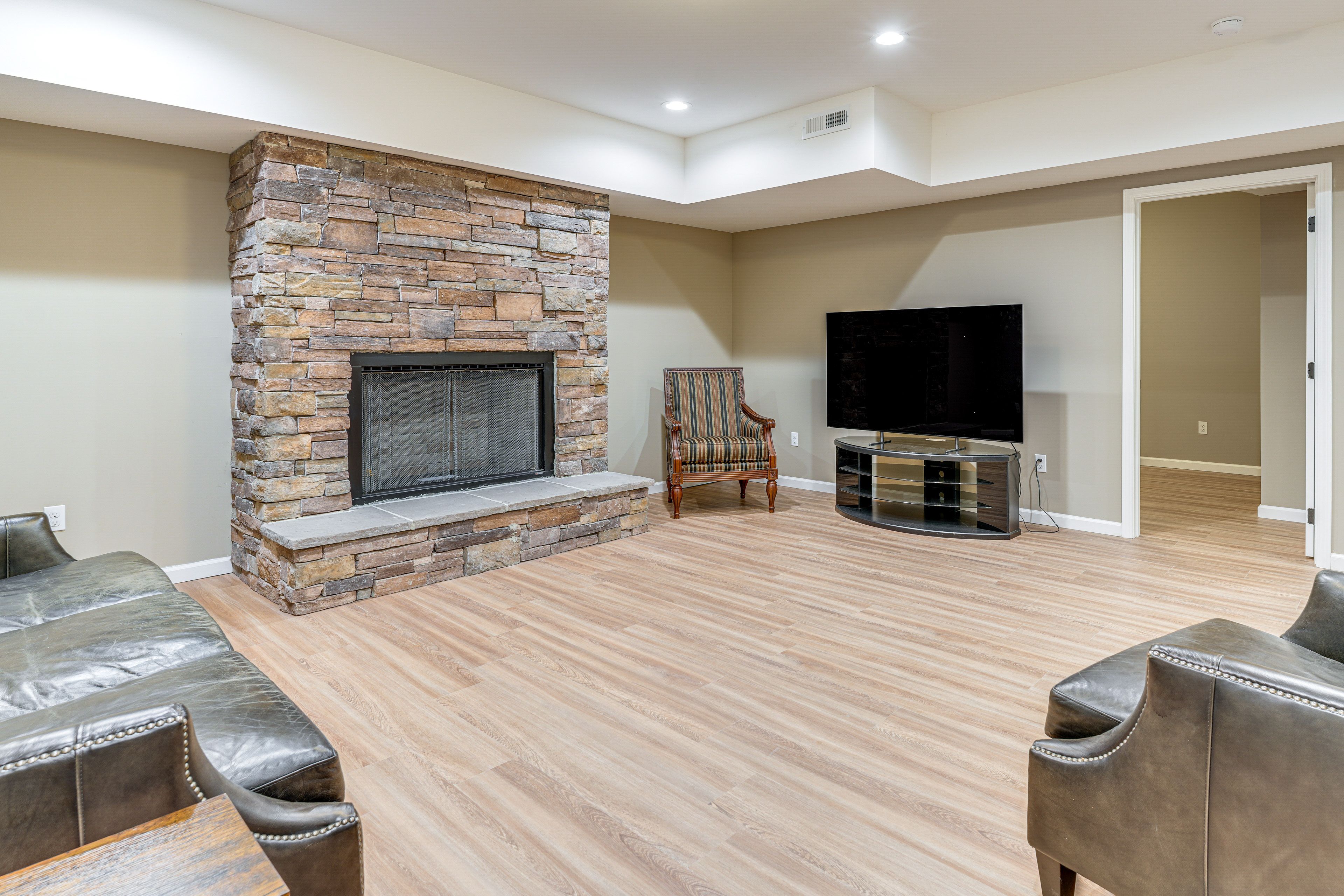 Downstairs Lounge | Lower Level