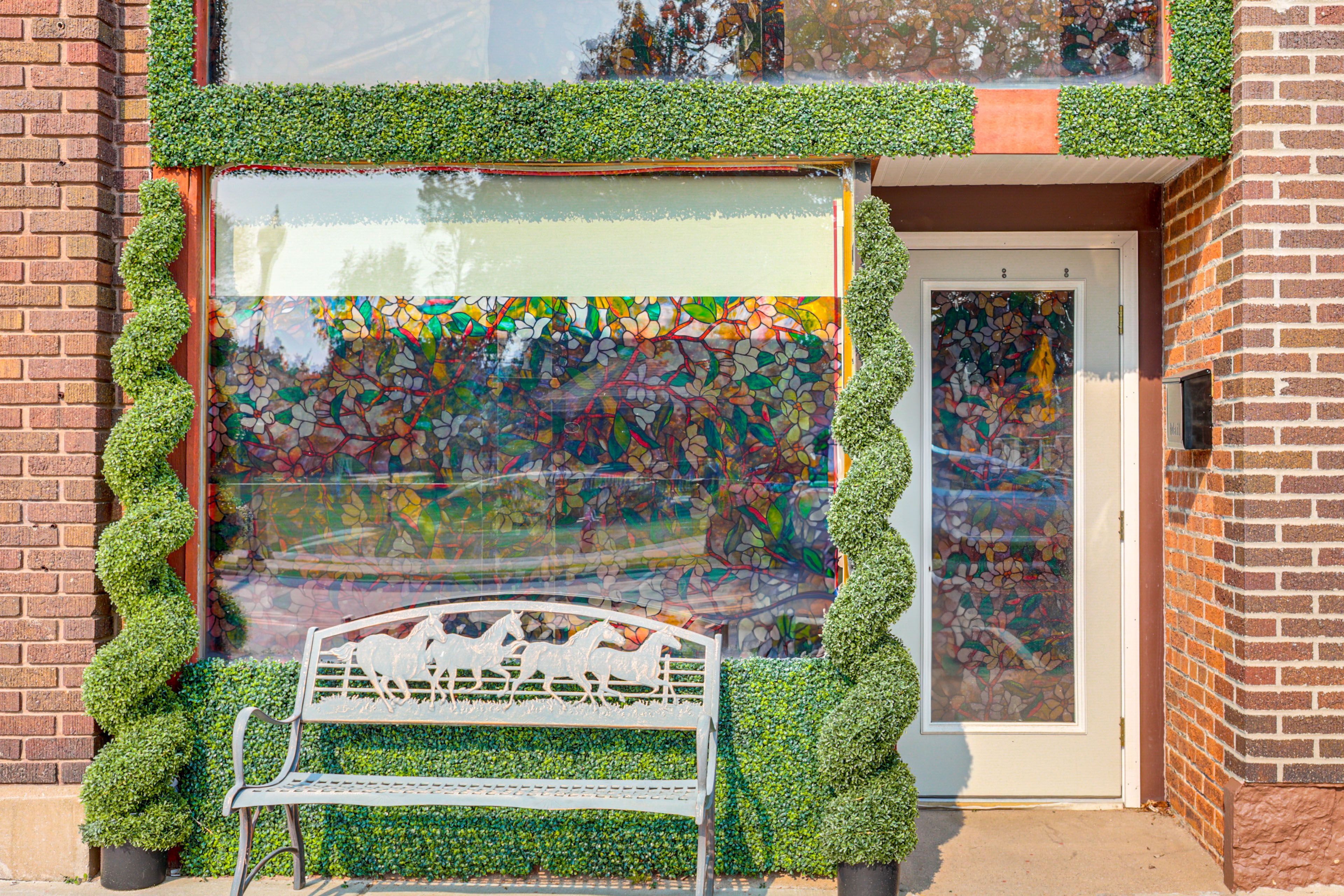 Exterior | Parking | Driveway (2 Vehicles)