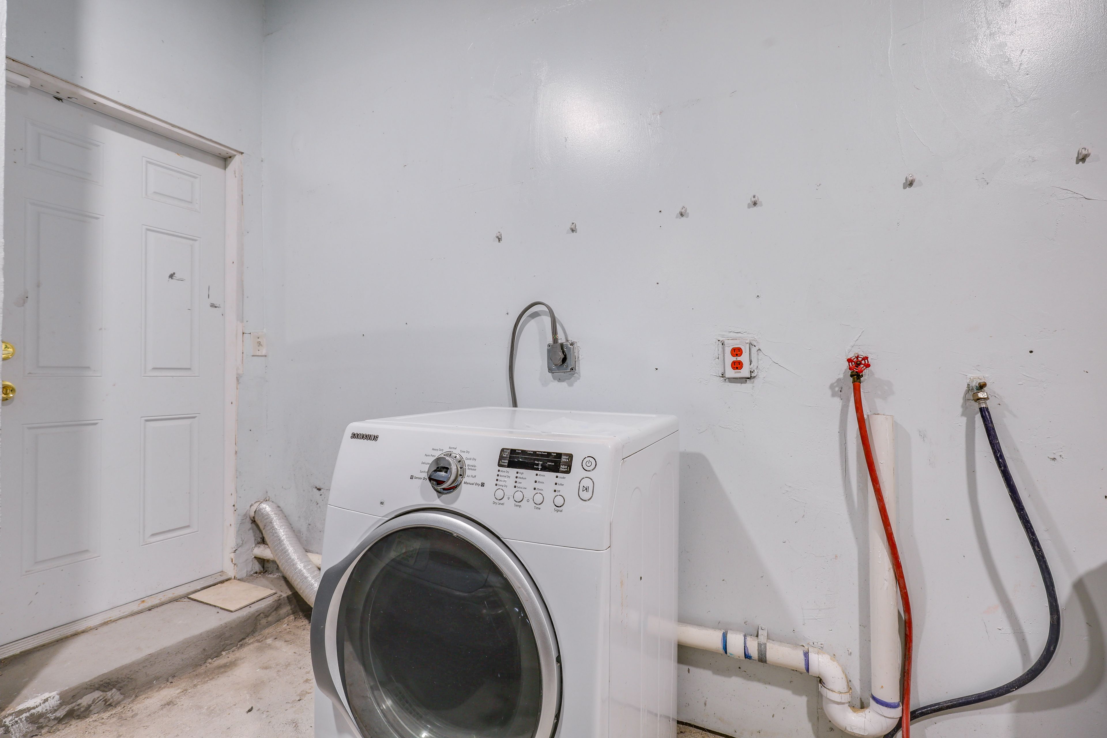In-Unit Laundry