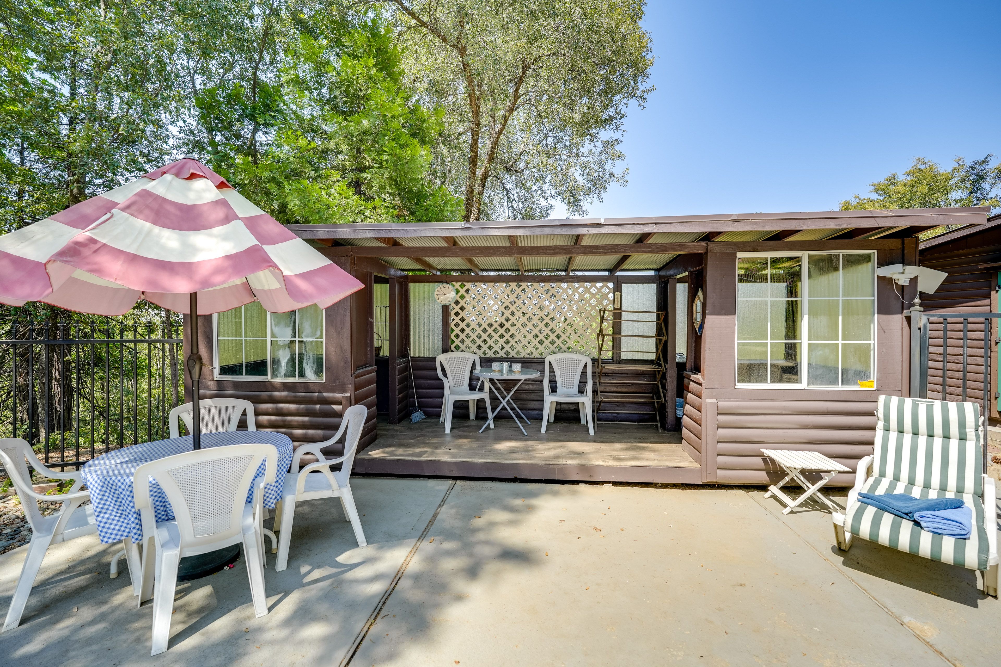 Pool Deck