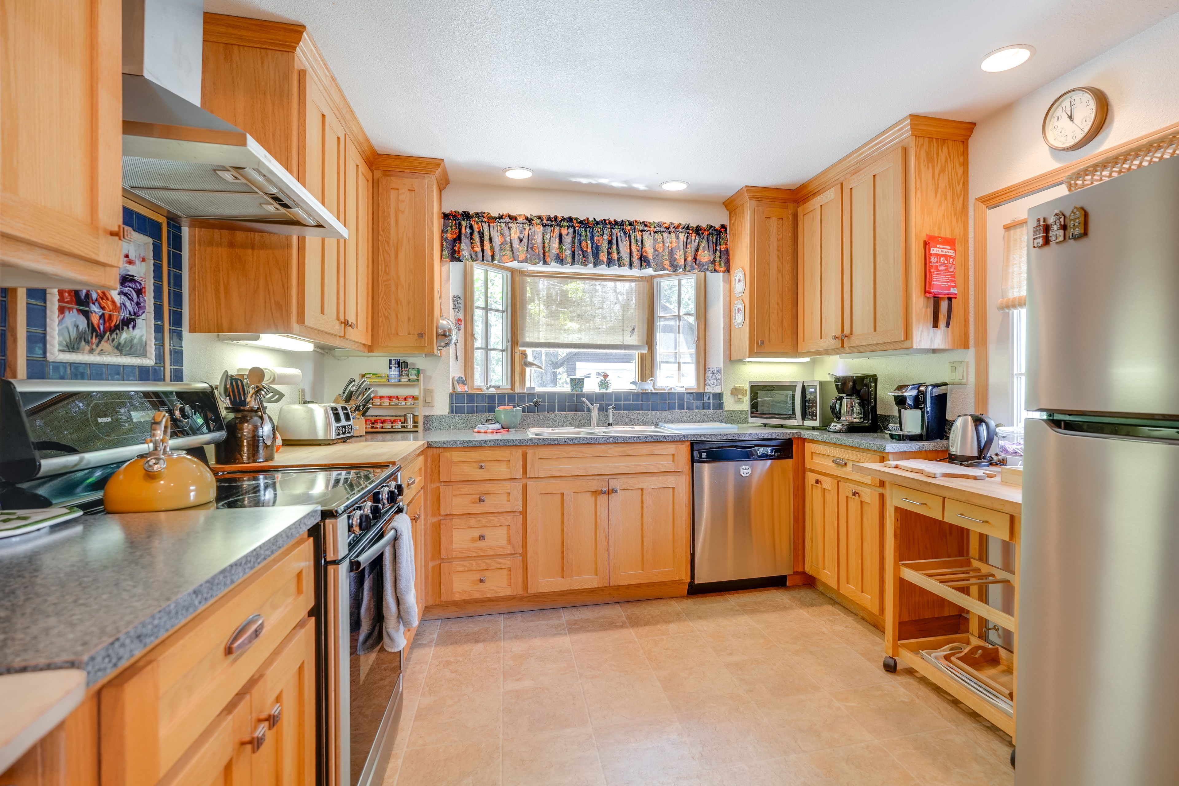 Kitchen | Main Level