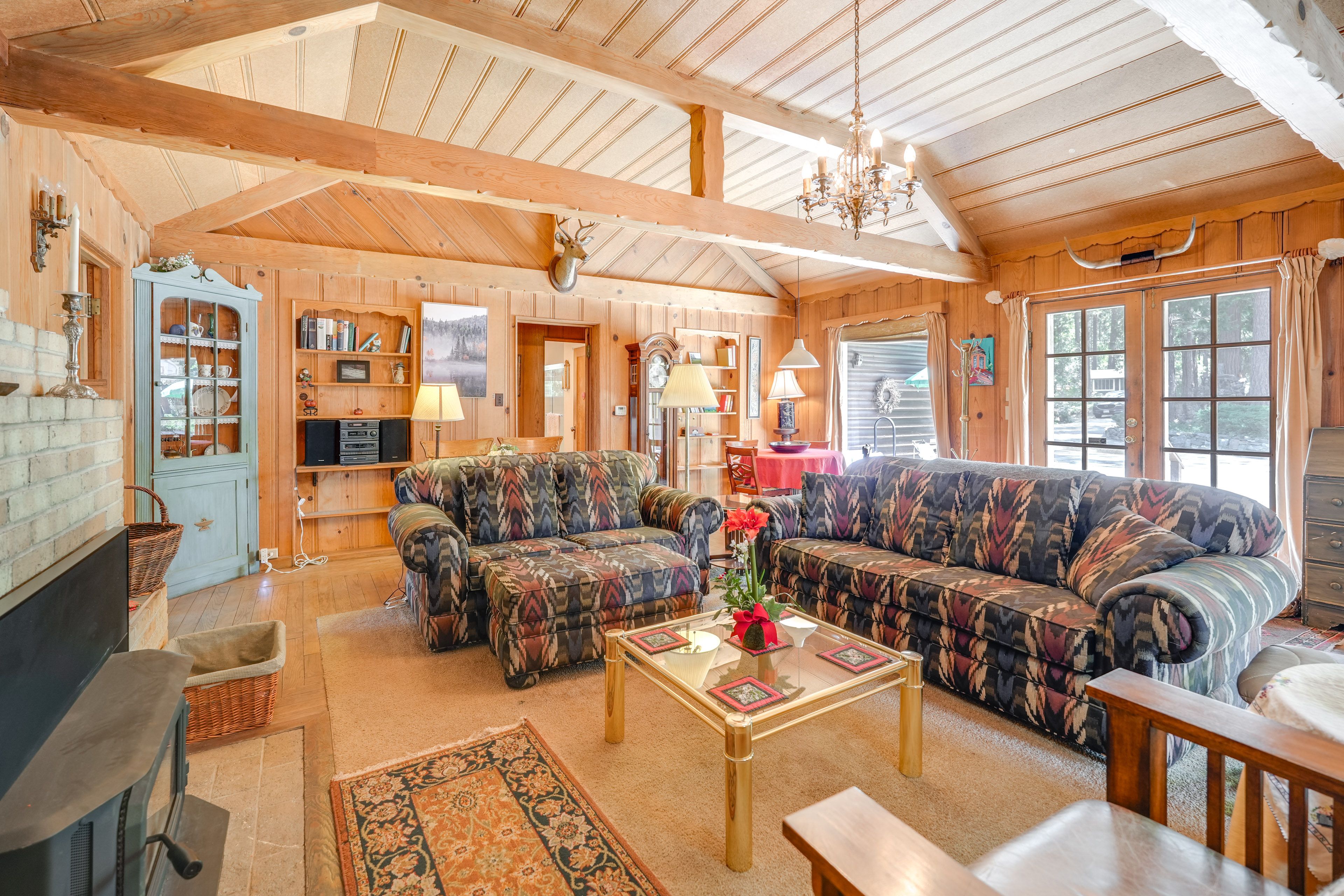 Living Room | Main Level | Free WiFi | Central A/C & Heating