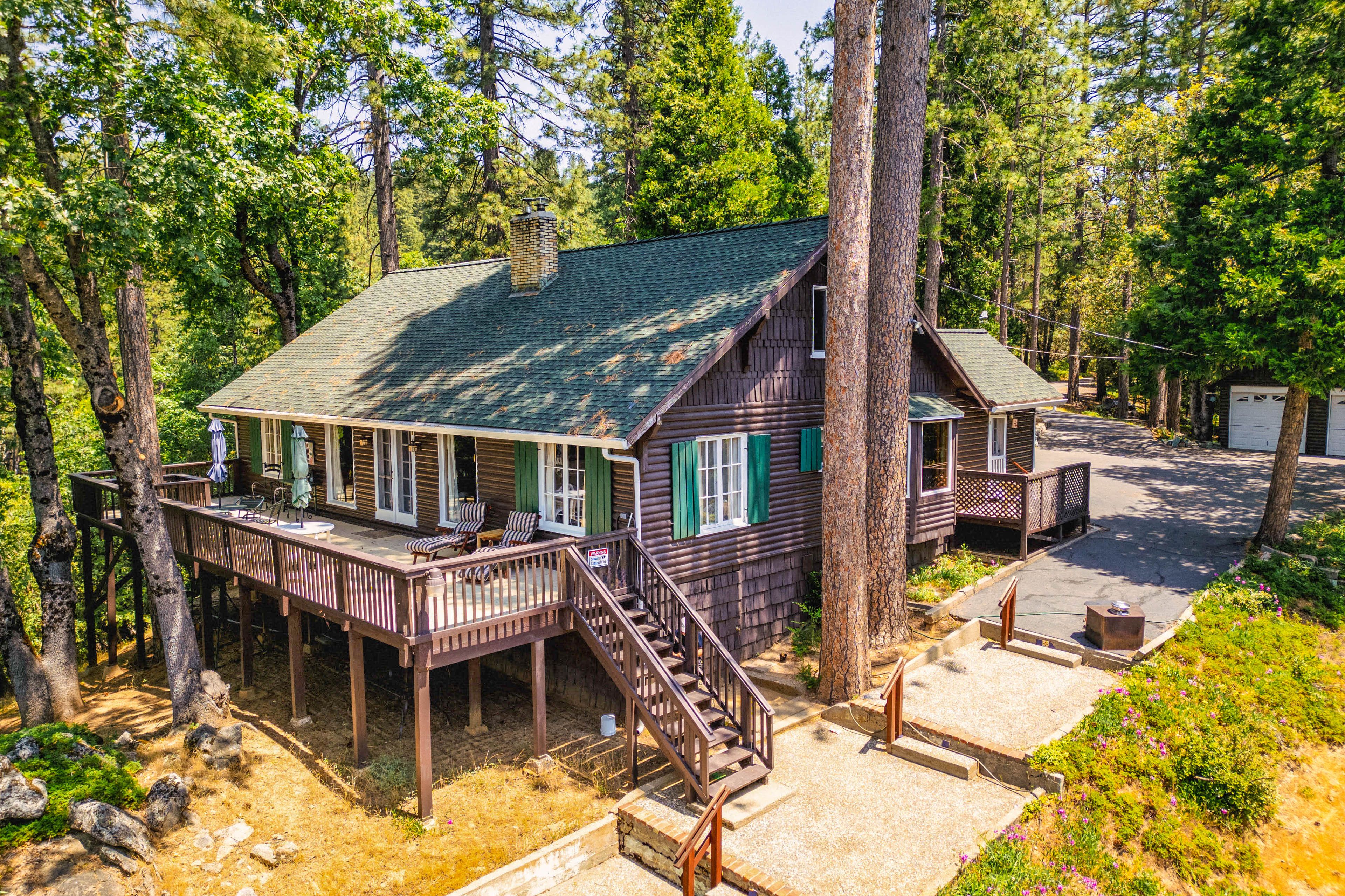 Twain Harte Vacation Rental | 4BR | 2.5BA | 2,500 Sq Ft | 2 Steps to Enter