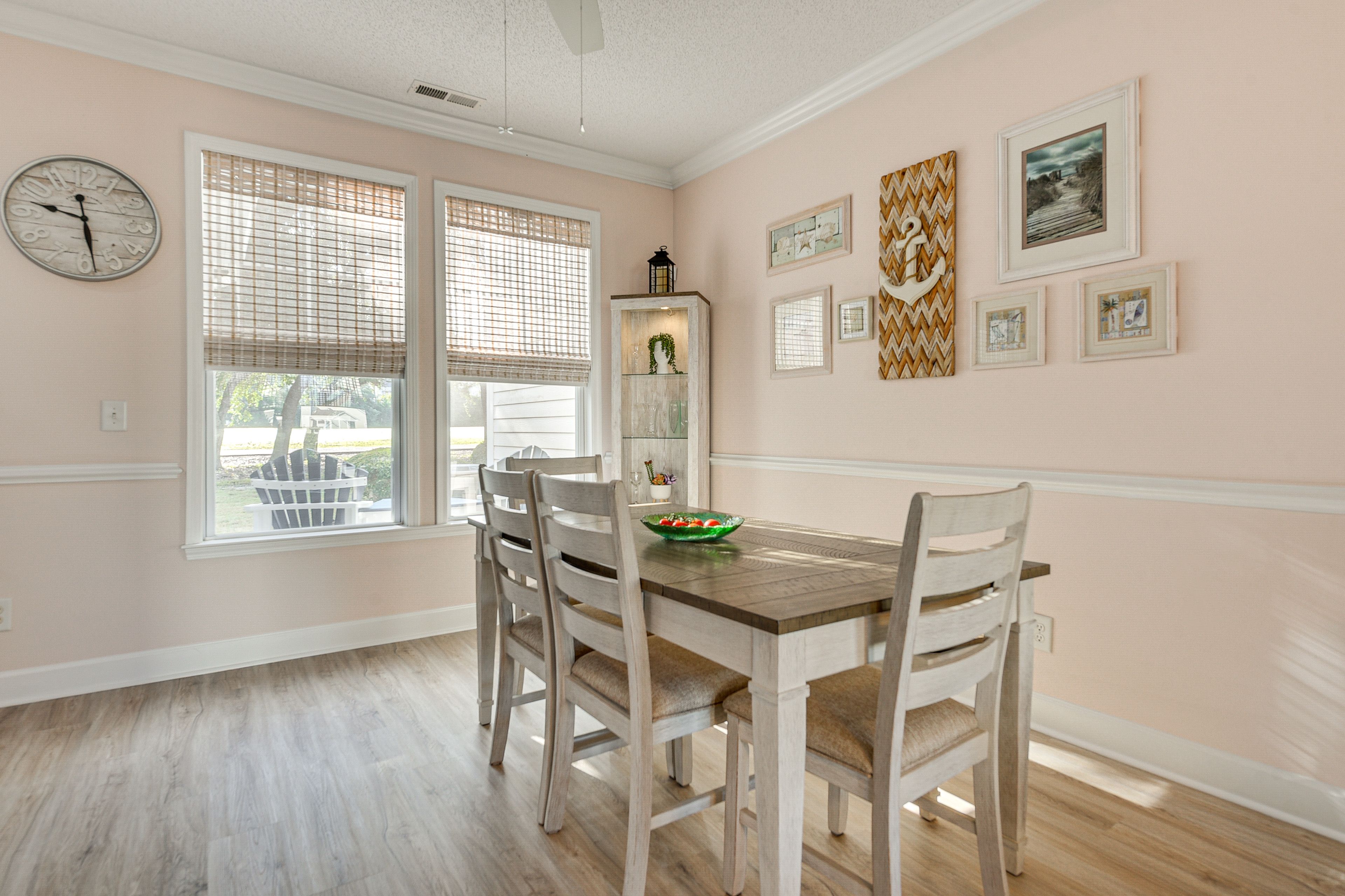 Dining Area | 1st Floor