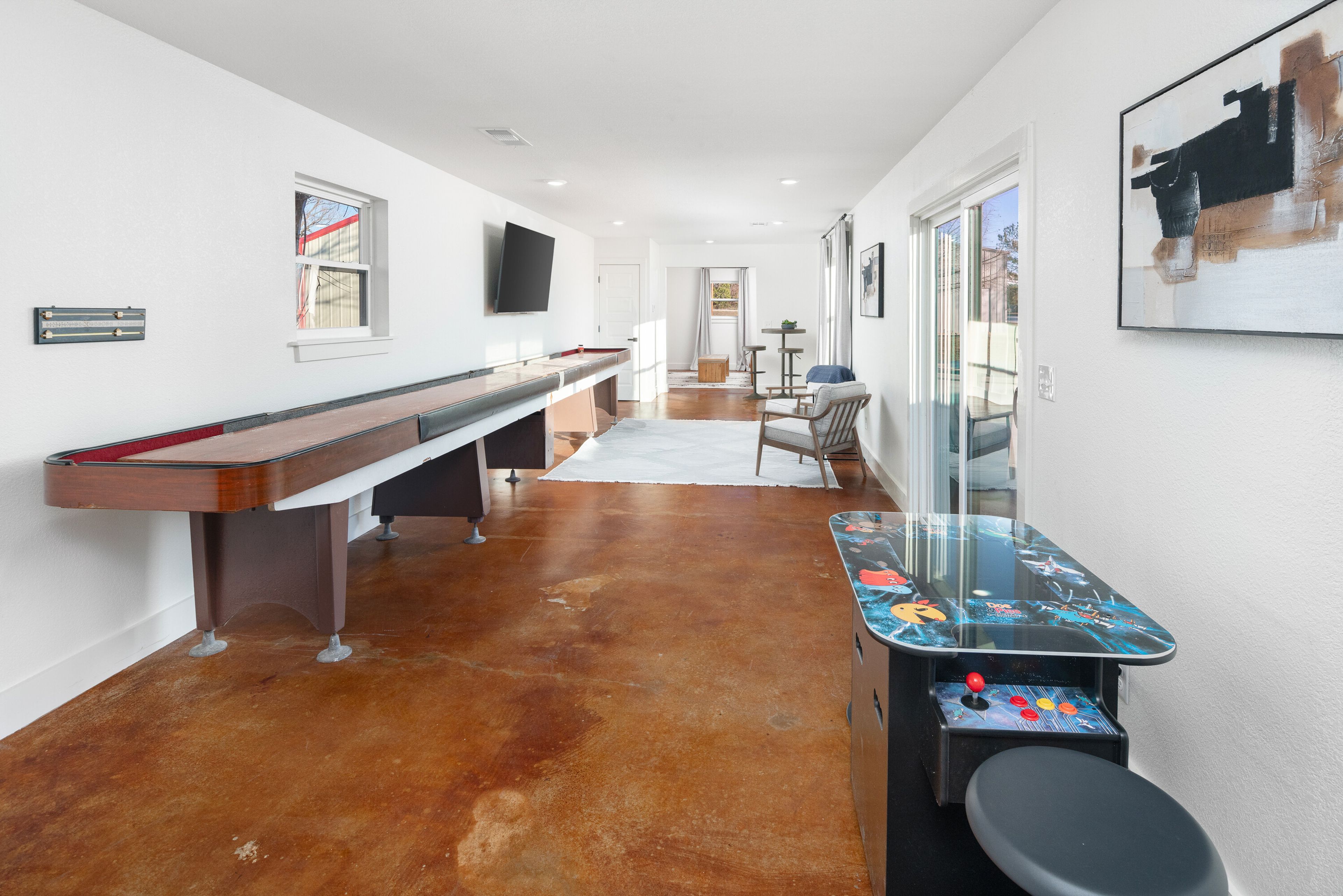 Game Room | Shuffleboard | Air Hockey Table | Arcade Game