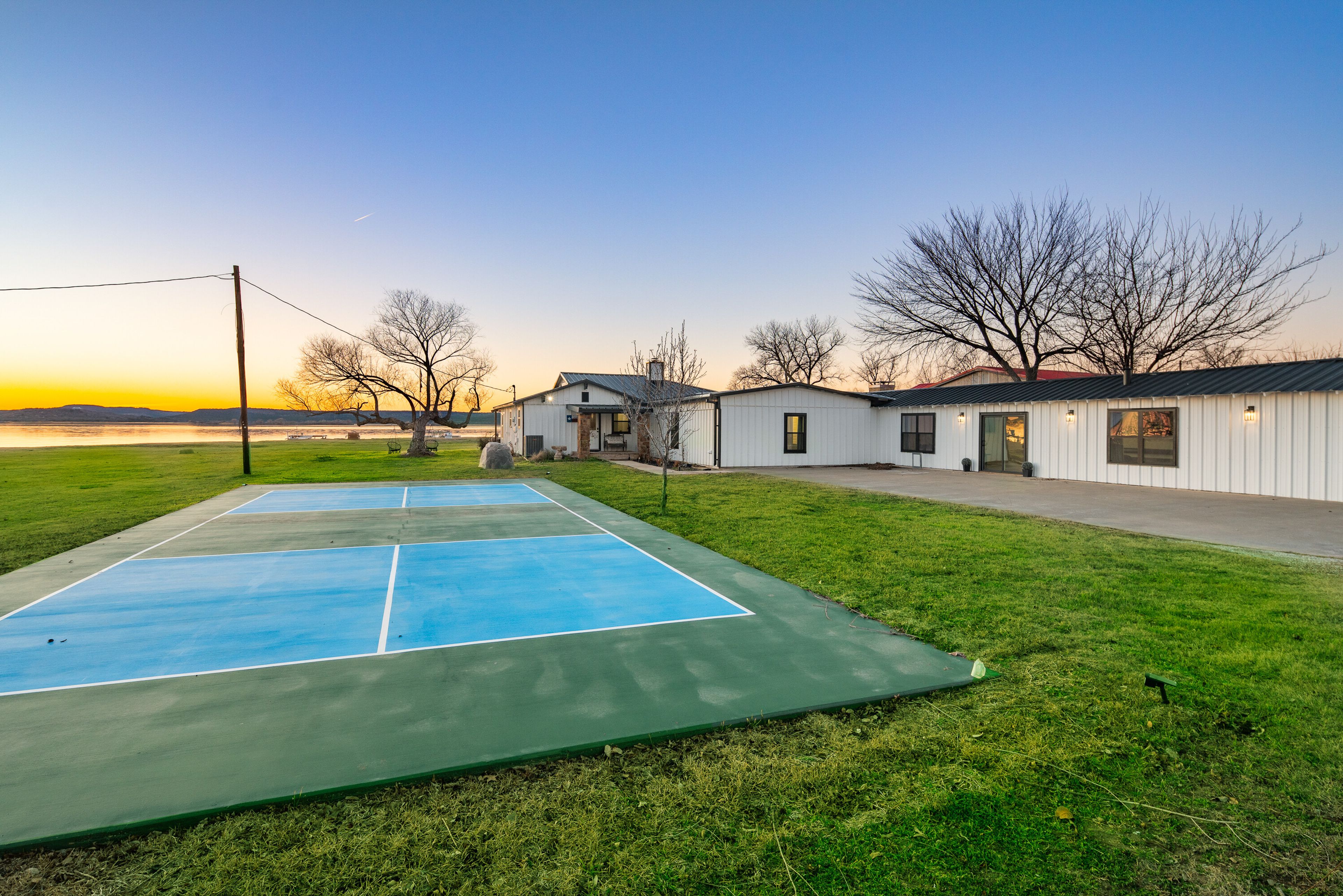 Property Exterior | Pickleball Court