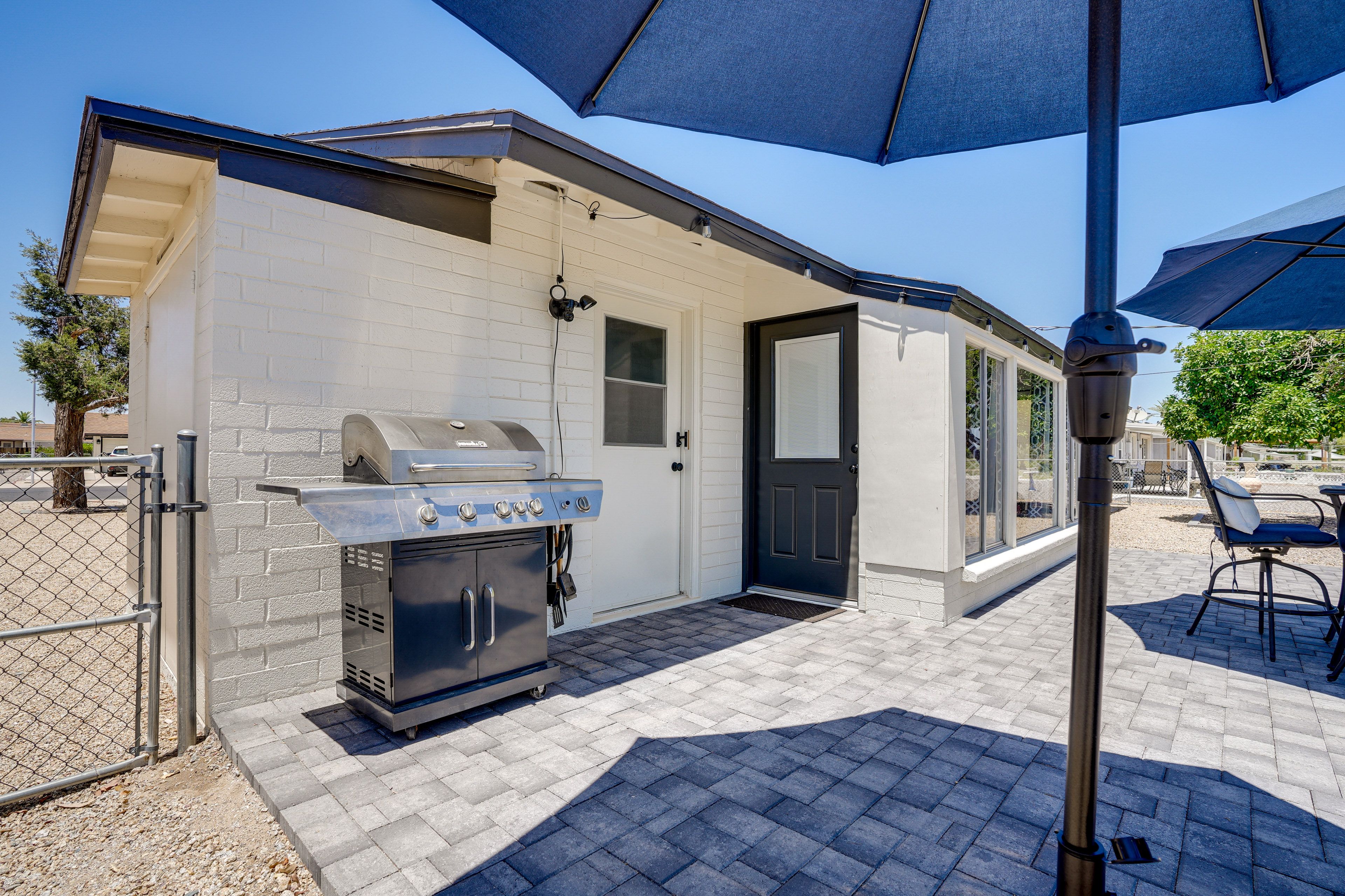 Patio | Gas Grill | Fire Pit