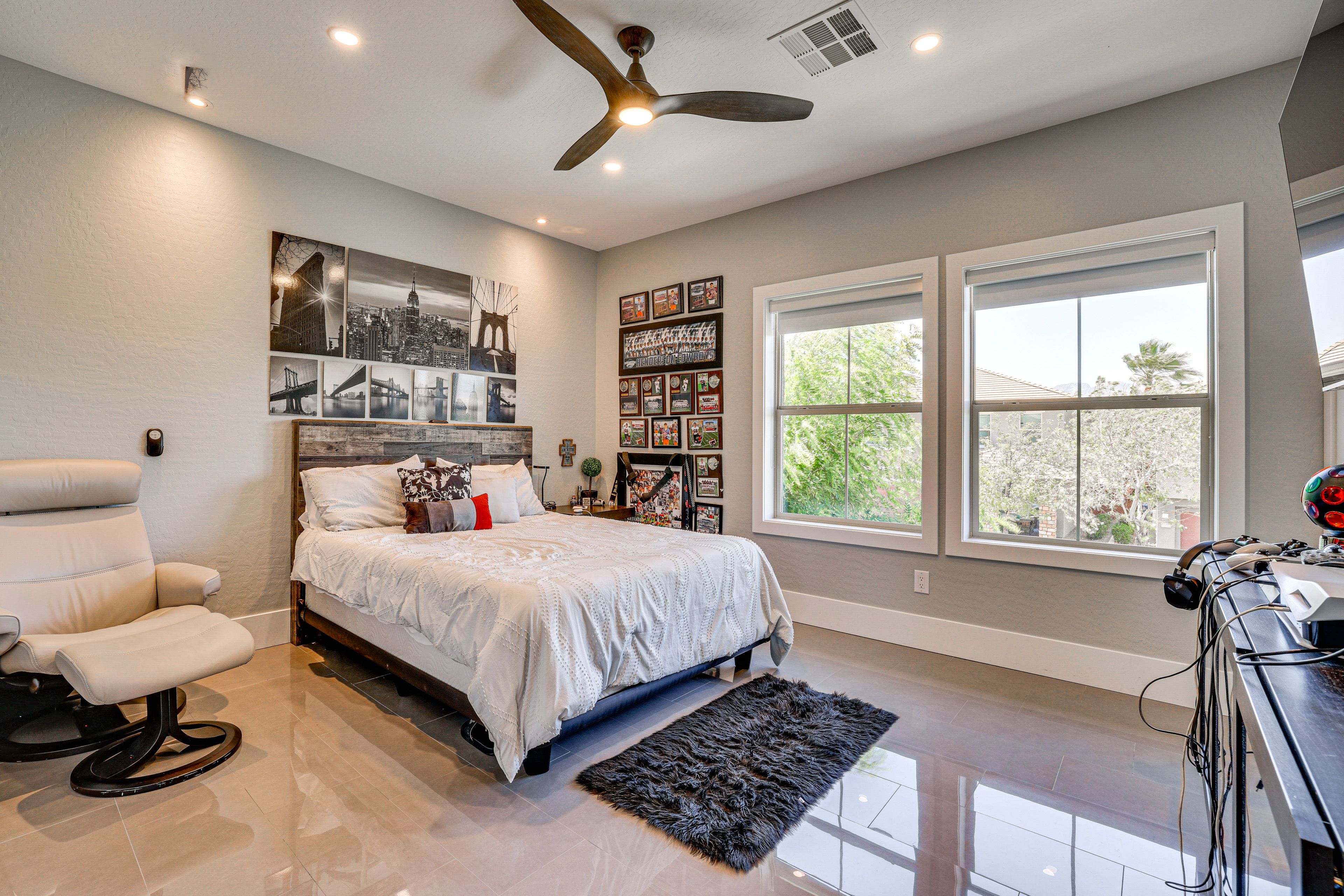 Bedroom 2 | 2nd Floor | Queen Bed | Linens Provided