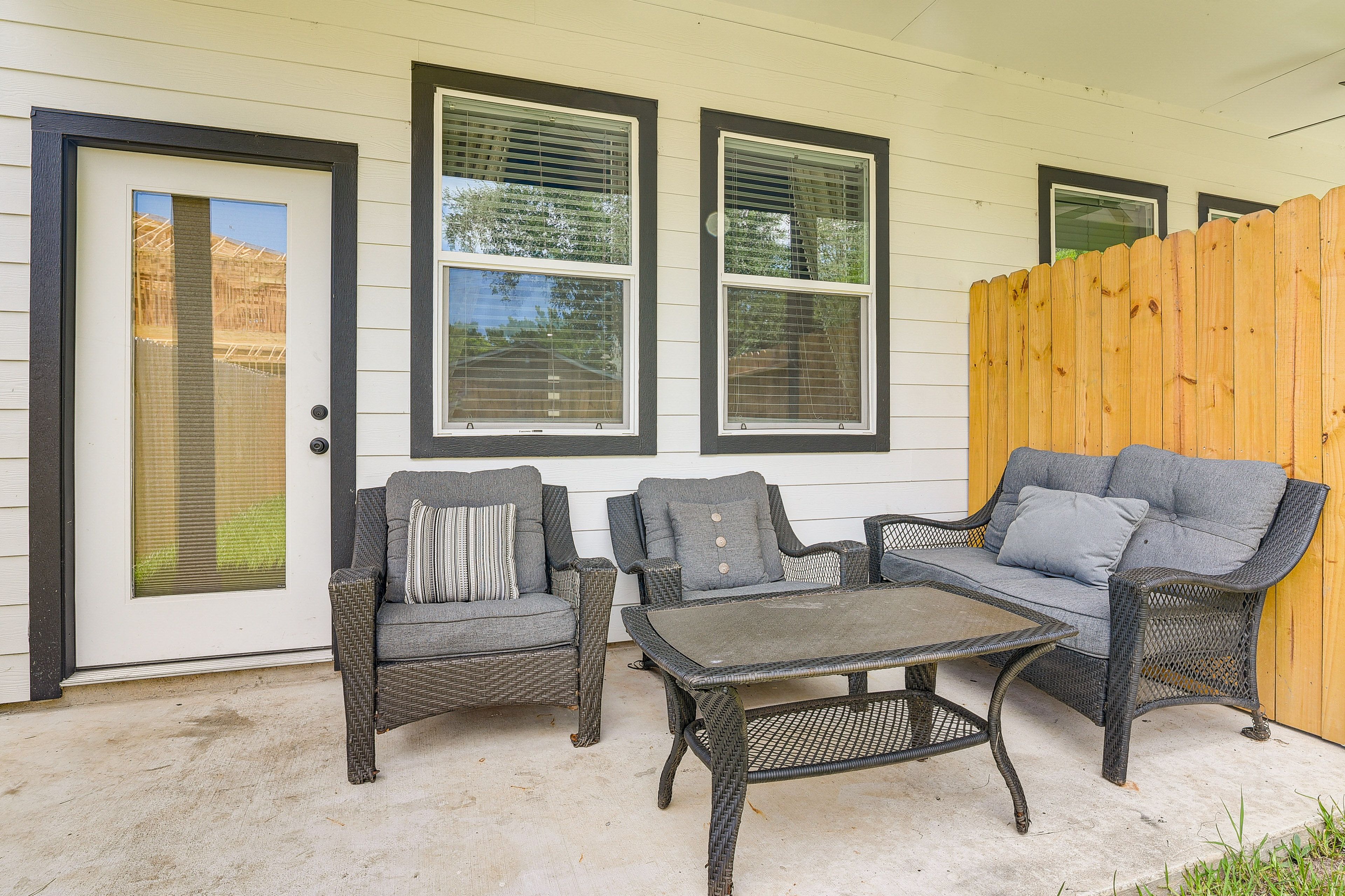 Covered Patio w/ Seating | Fenced-In Yard