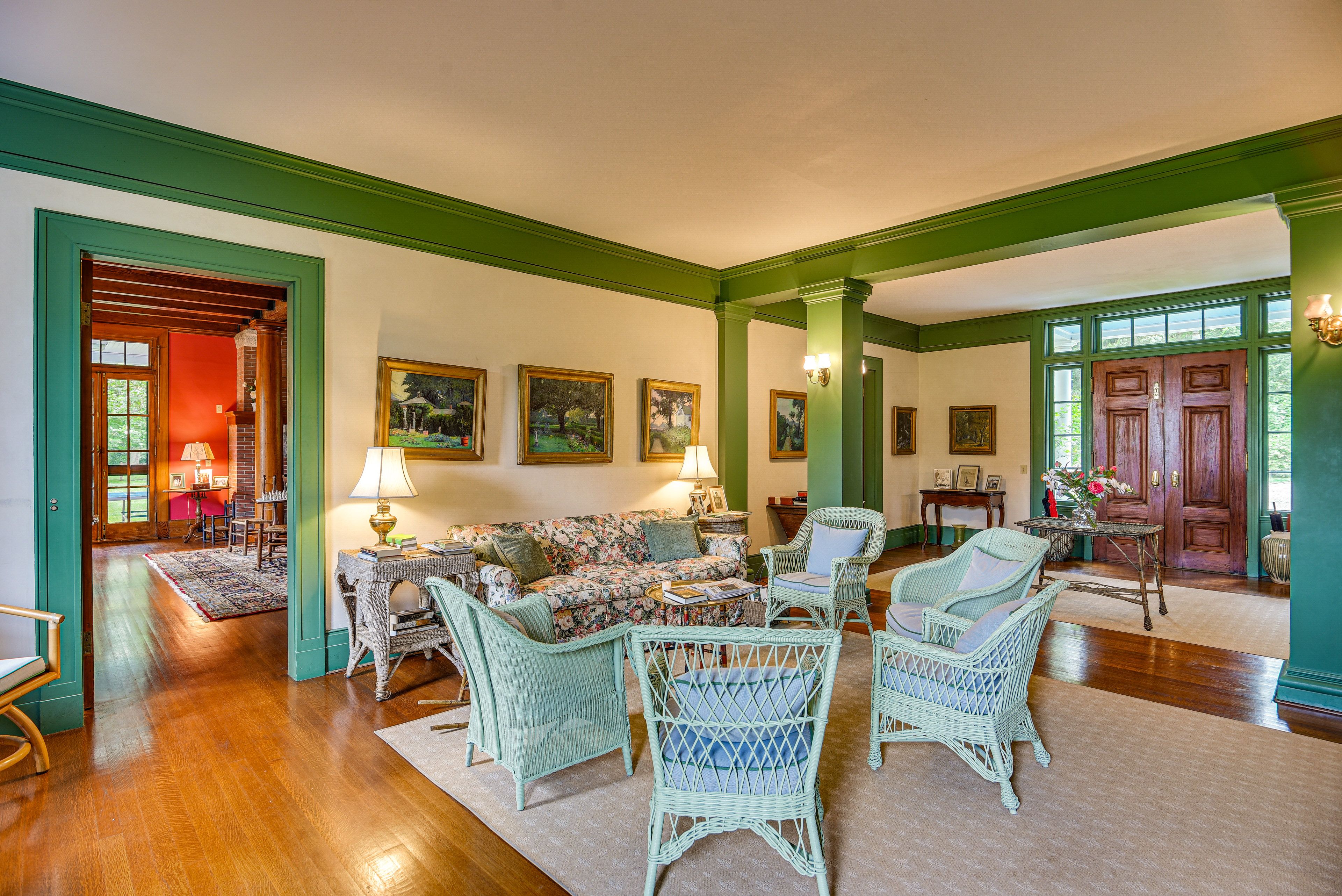 Front Room | 1st Floor