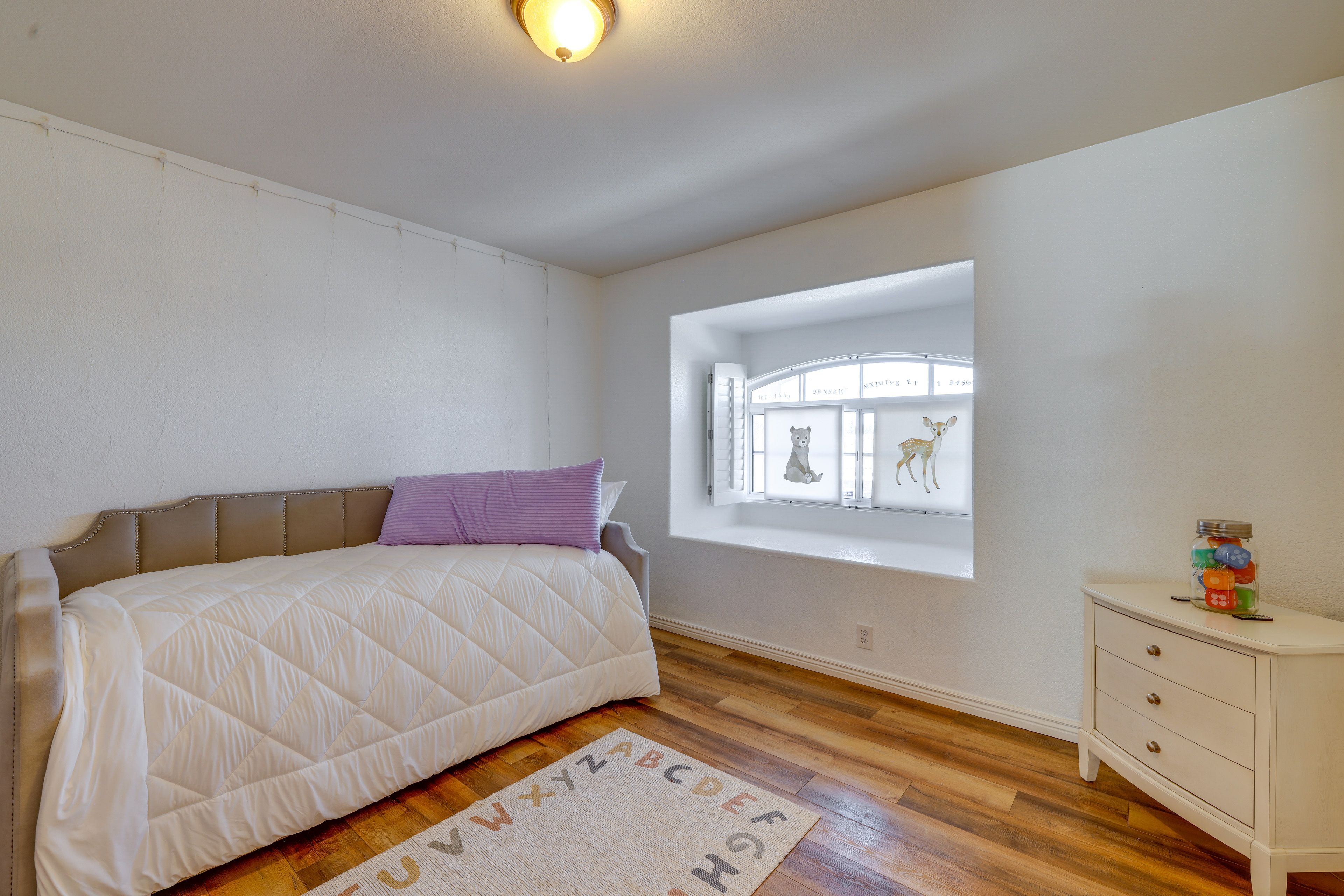 Bedroom 4 | 2nd Floor | Twin Daybed w/ Twin Trundle