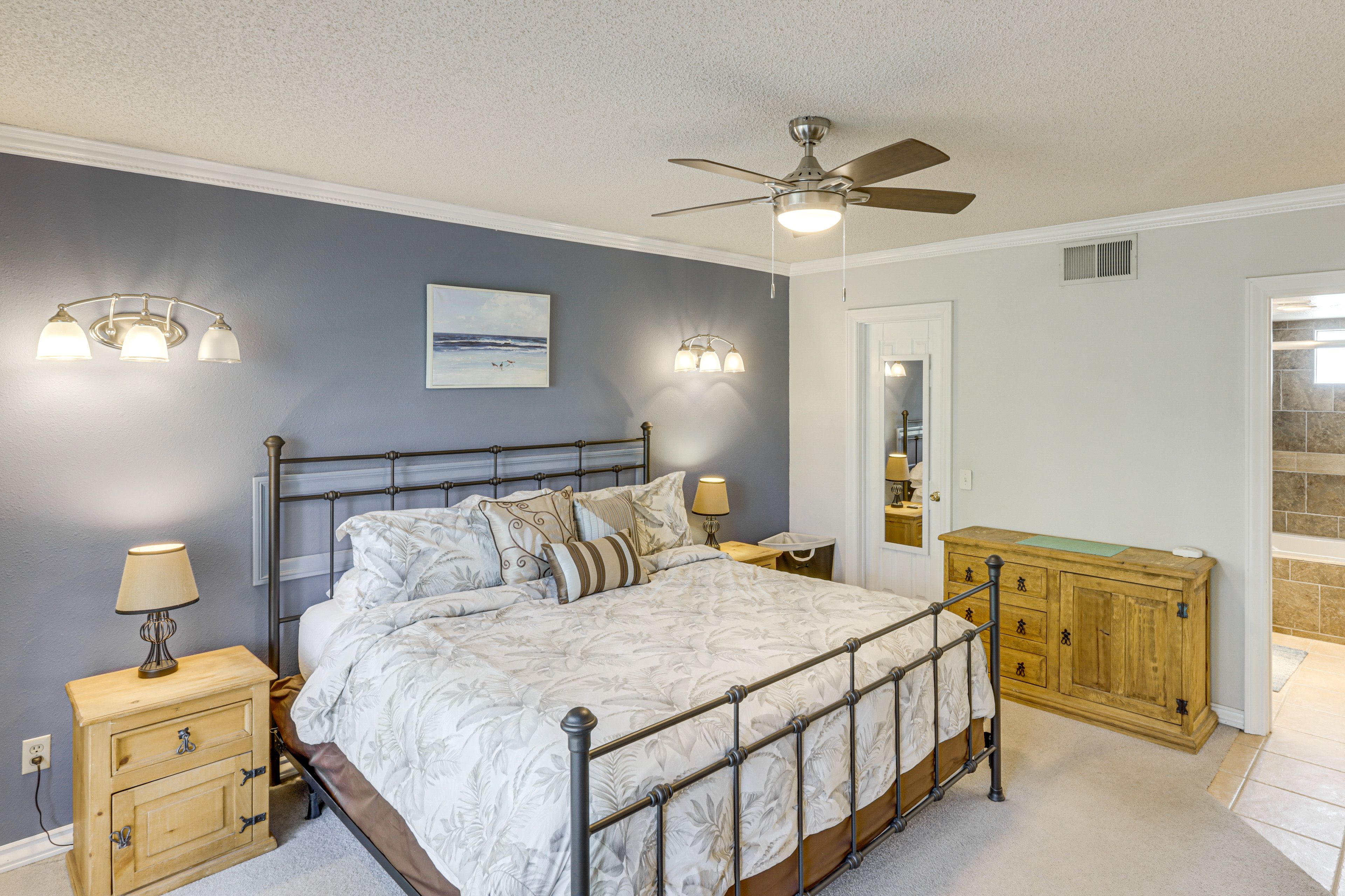 Bedroom 1 | California King Bed | Linens