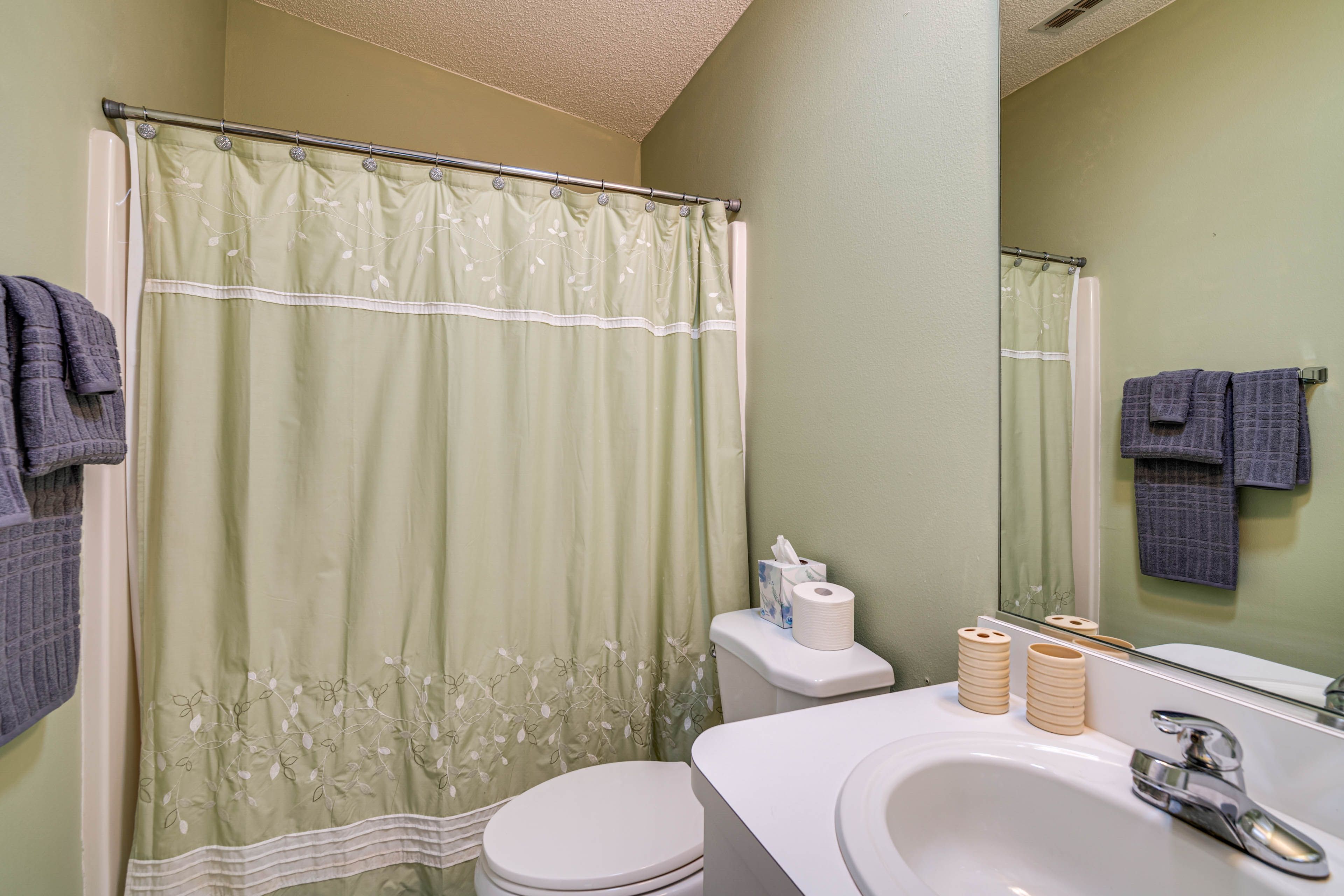 Full Bathroom