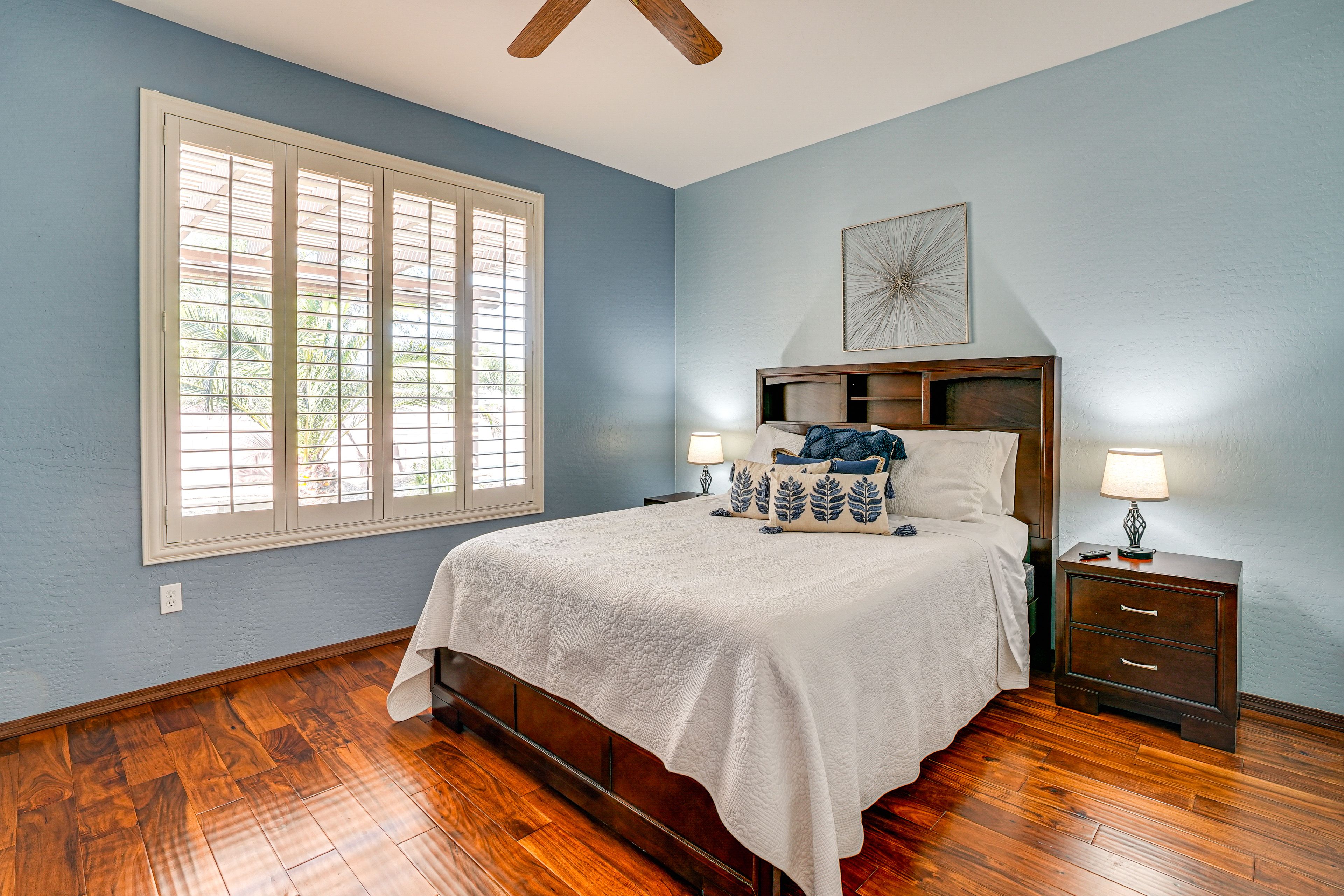 Bedroom 2 | Queen Bed