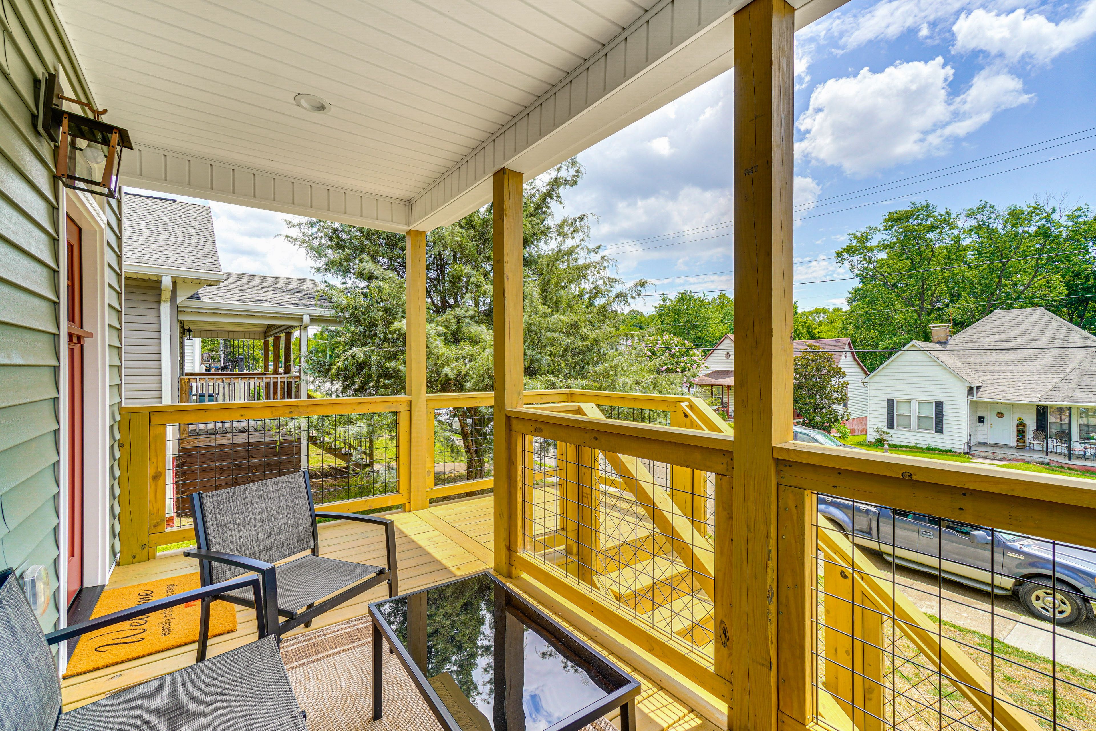 Covered Porch w/ Seating | Gas Grill (Propane Provided)