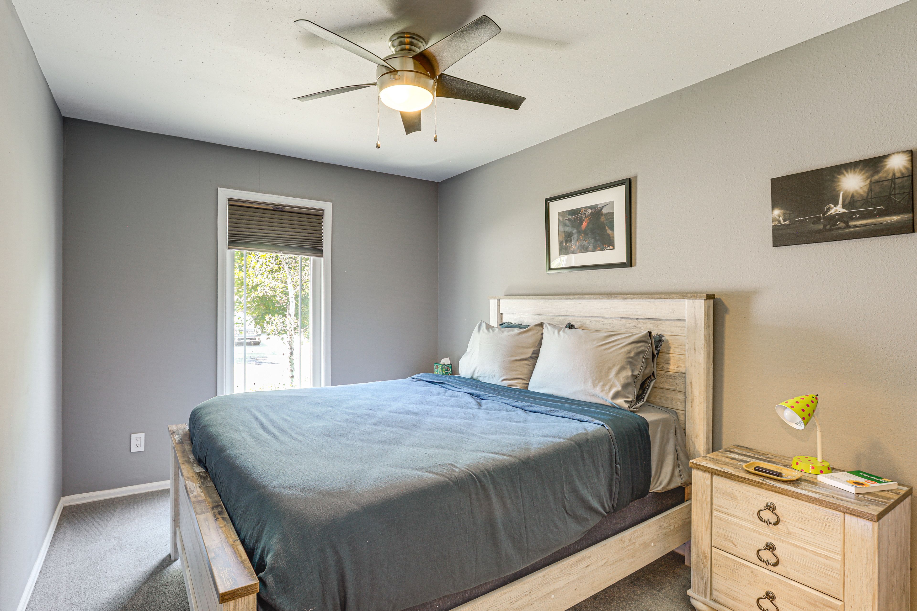 Bedroom 2 | 1st Floor | Queen Bed