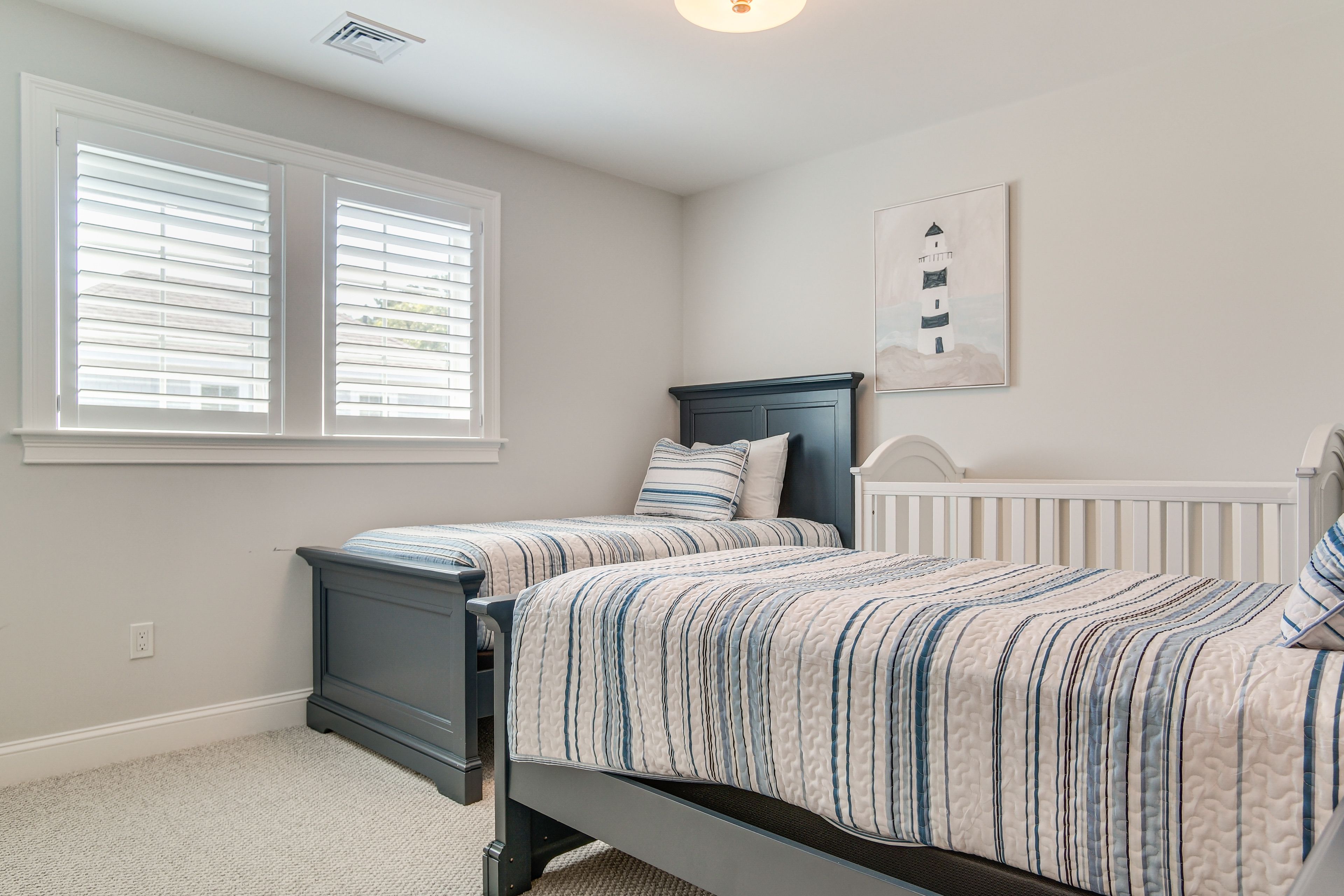 Bedroom 3 | 2nd Floor | 2 Twin Beds | Crib