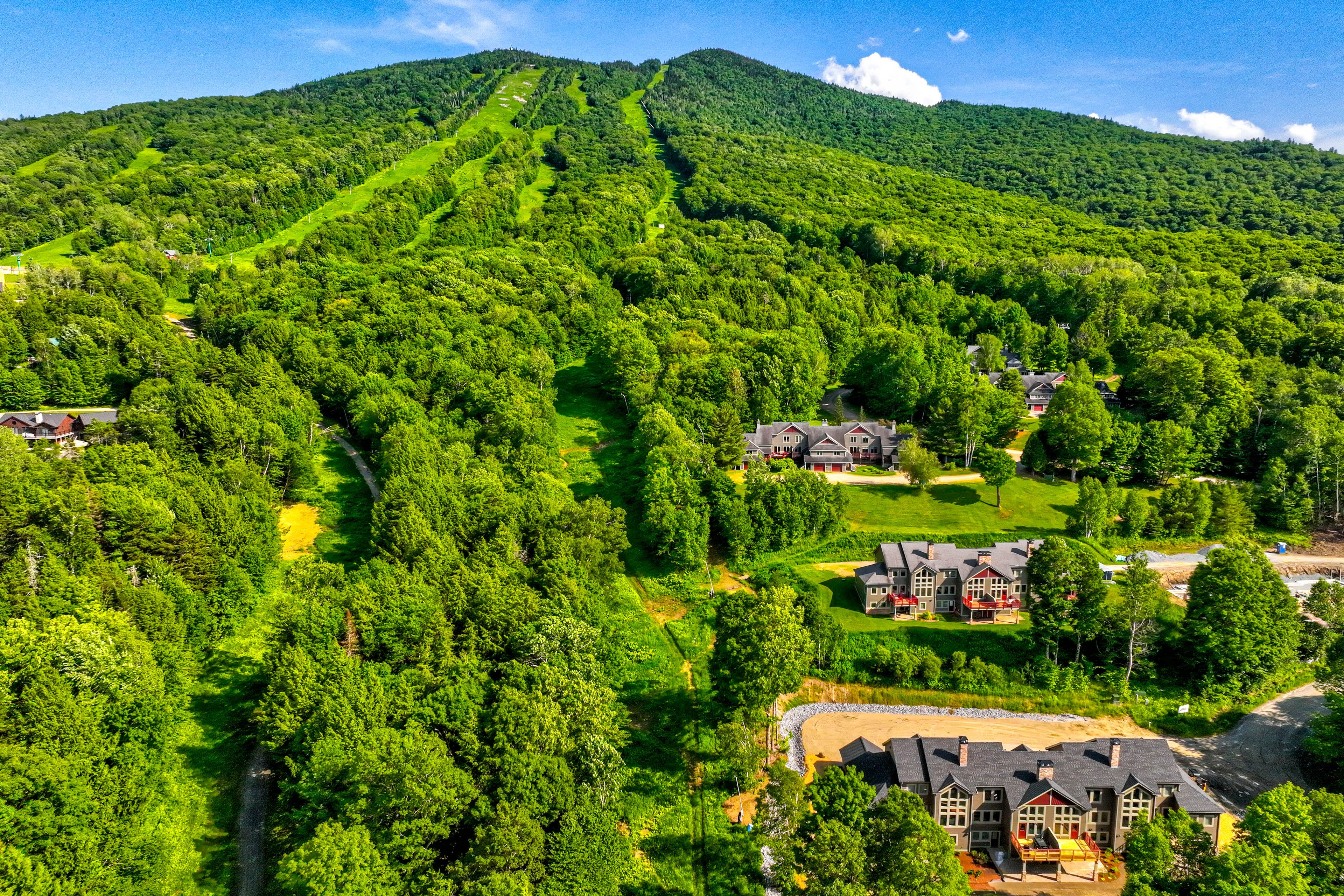 Nearby Ski Slopes