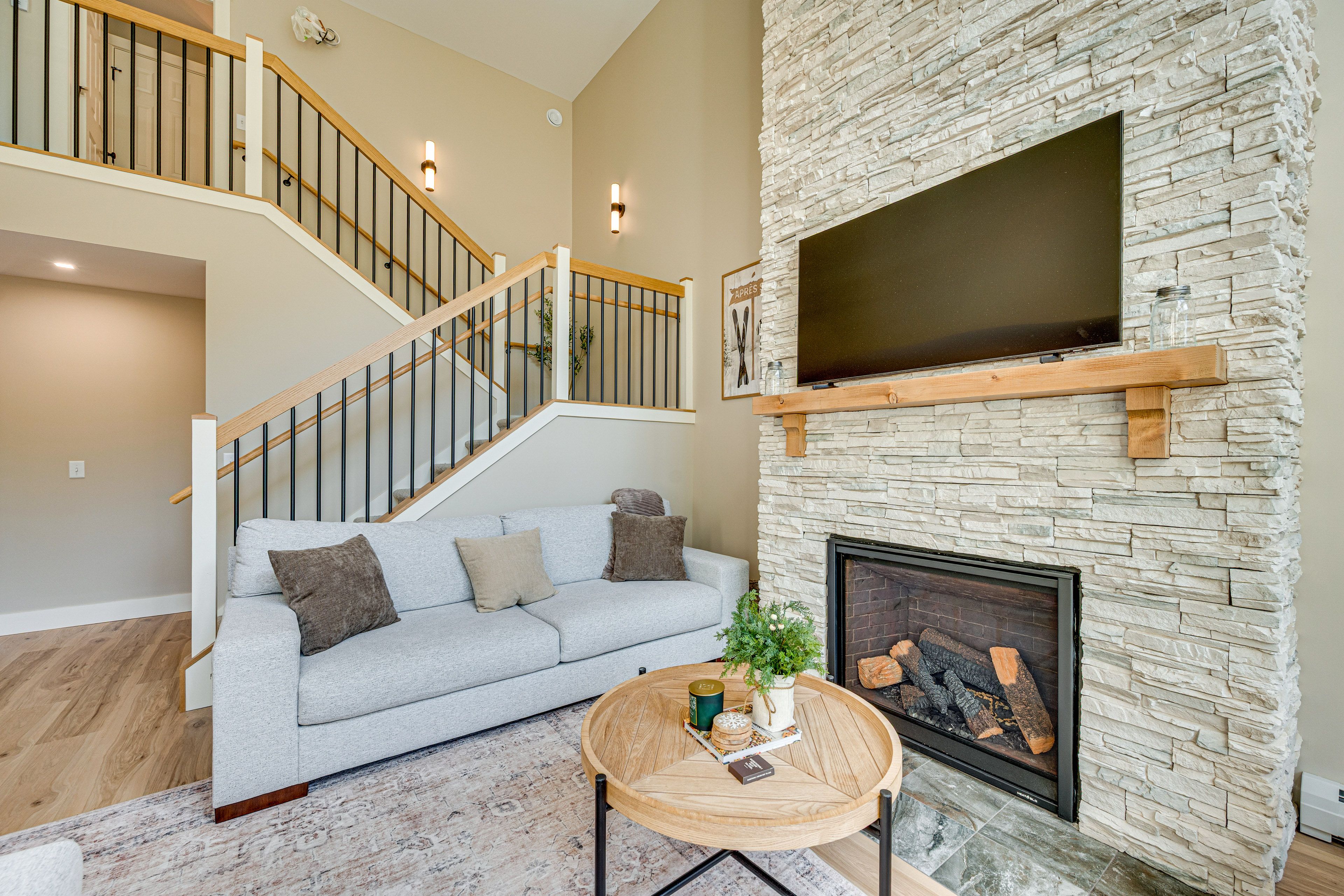 Living Room | Gas Fireplace | Smart TV | Deck Access | Main Level
