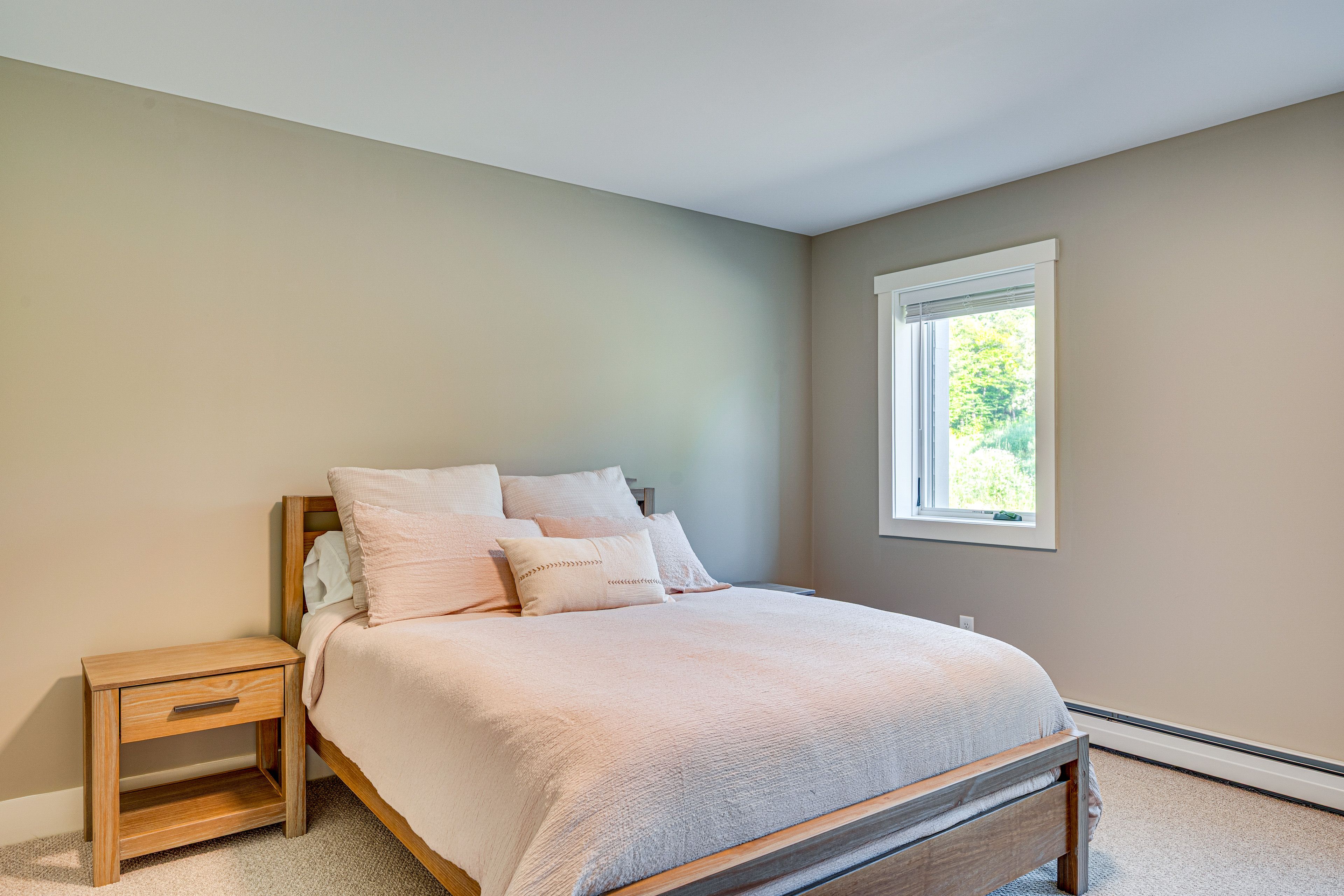Bedroom 2 | Queen Bed | Full Murphy Bed | Upper Level