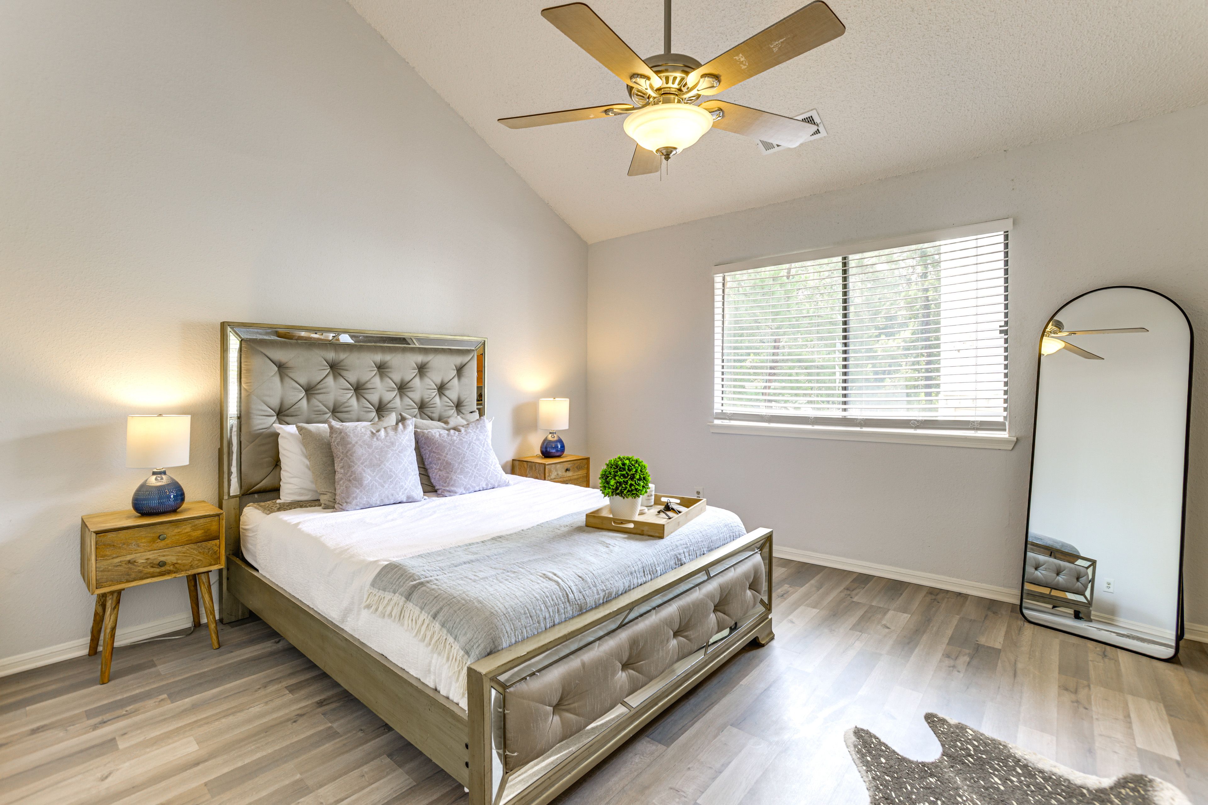 Bedroom 1 | 1st Floor | Queen Bed | Linens Provided | Walk-In Closet