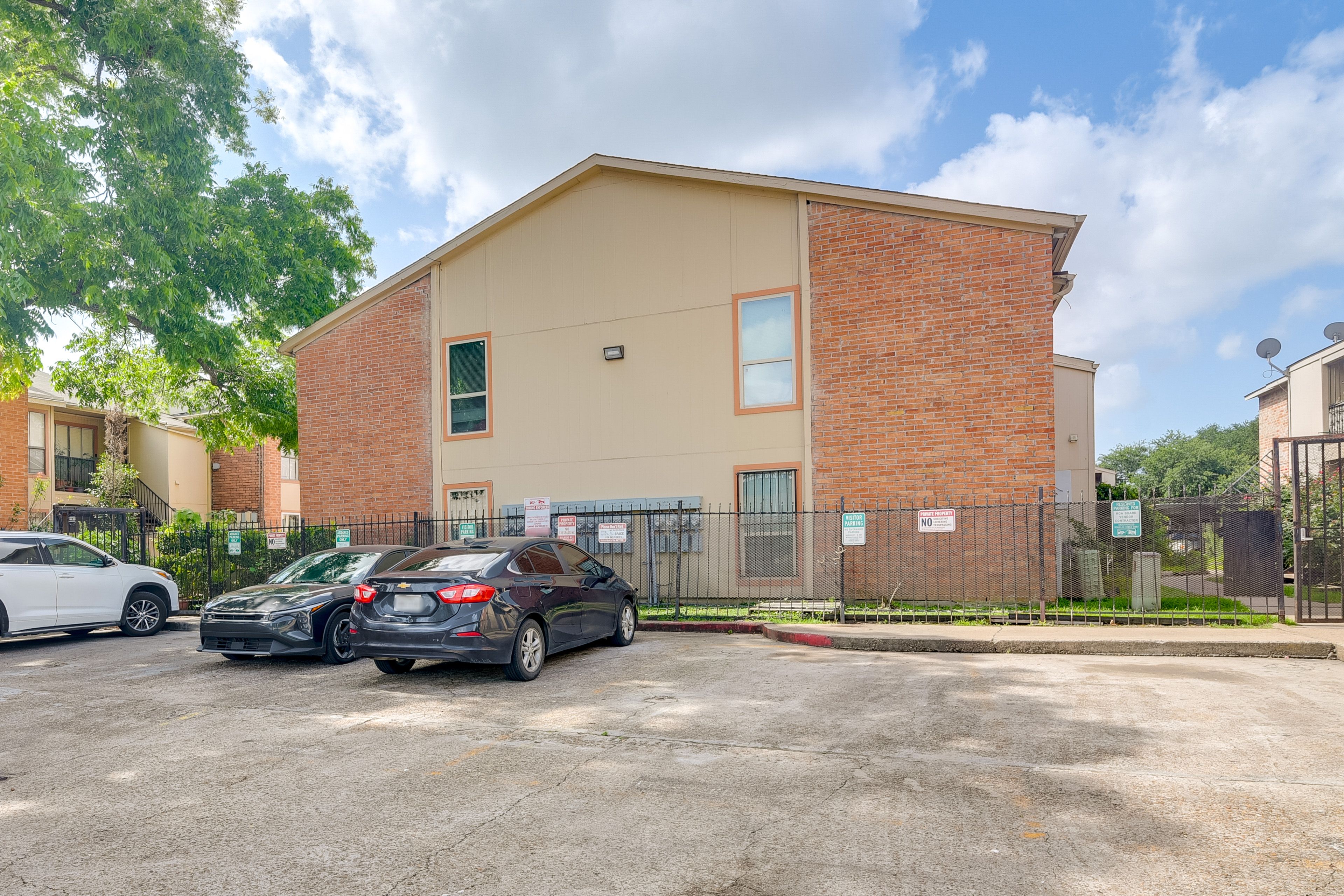 Parking | Gated Community Parking Lot (1 Vehicle)