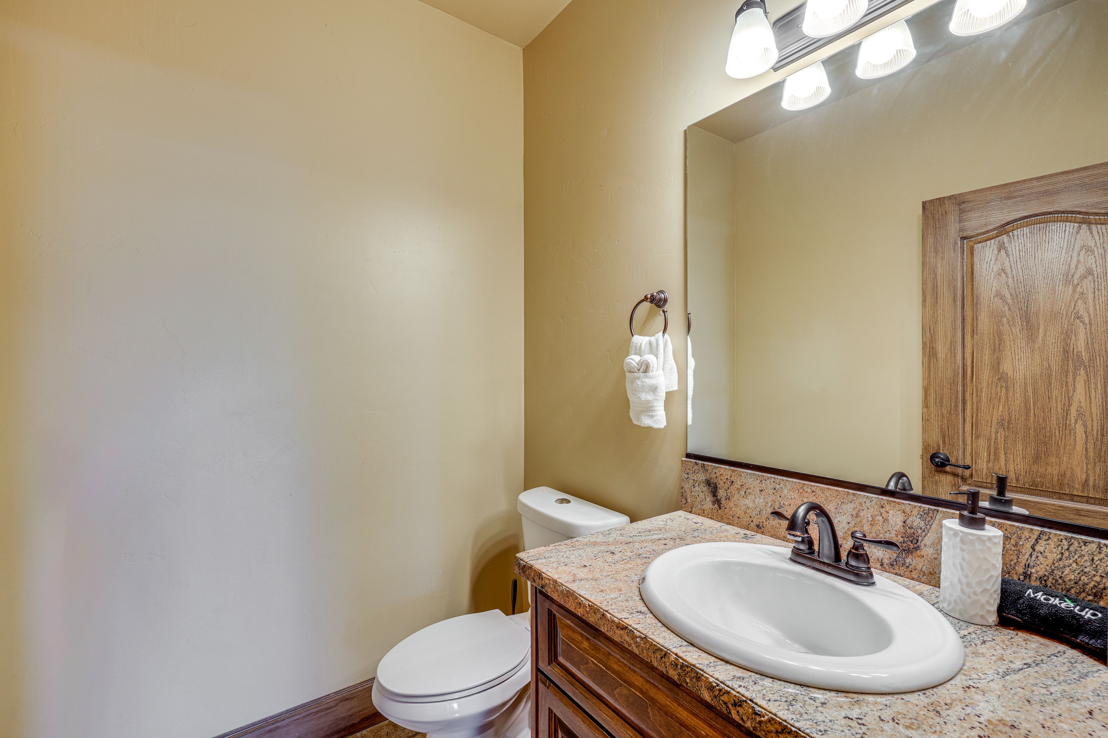 Half Bathroom | 1st Floor