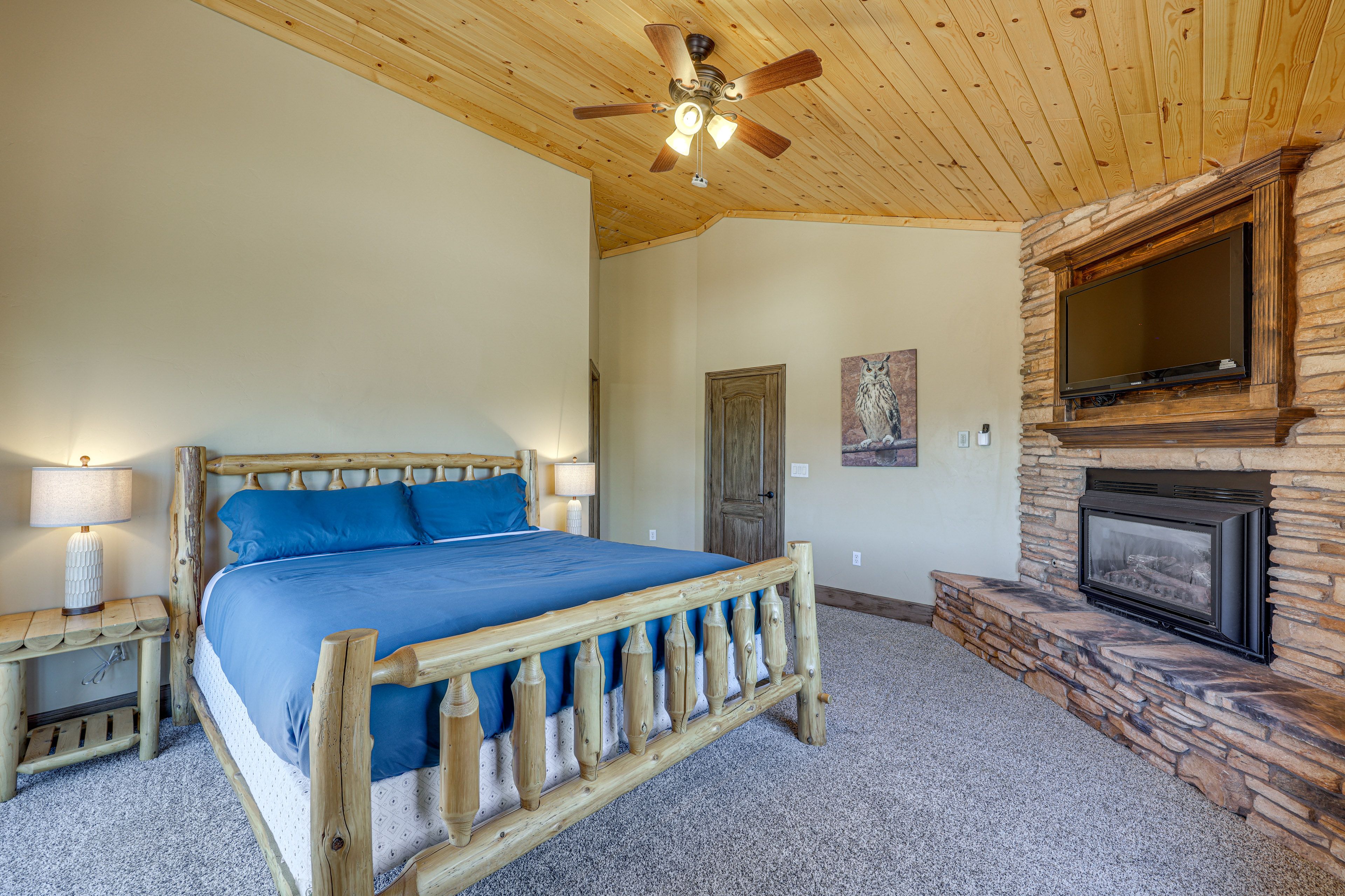 Bedroom 1 | 2nd Floor | King Bed | Gas Fireplace | Linens Provided