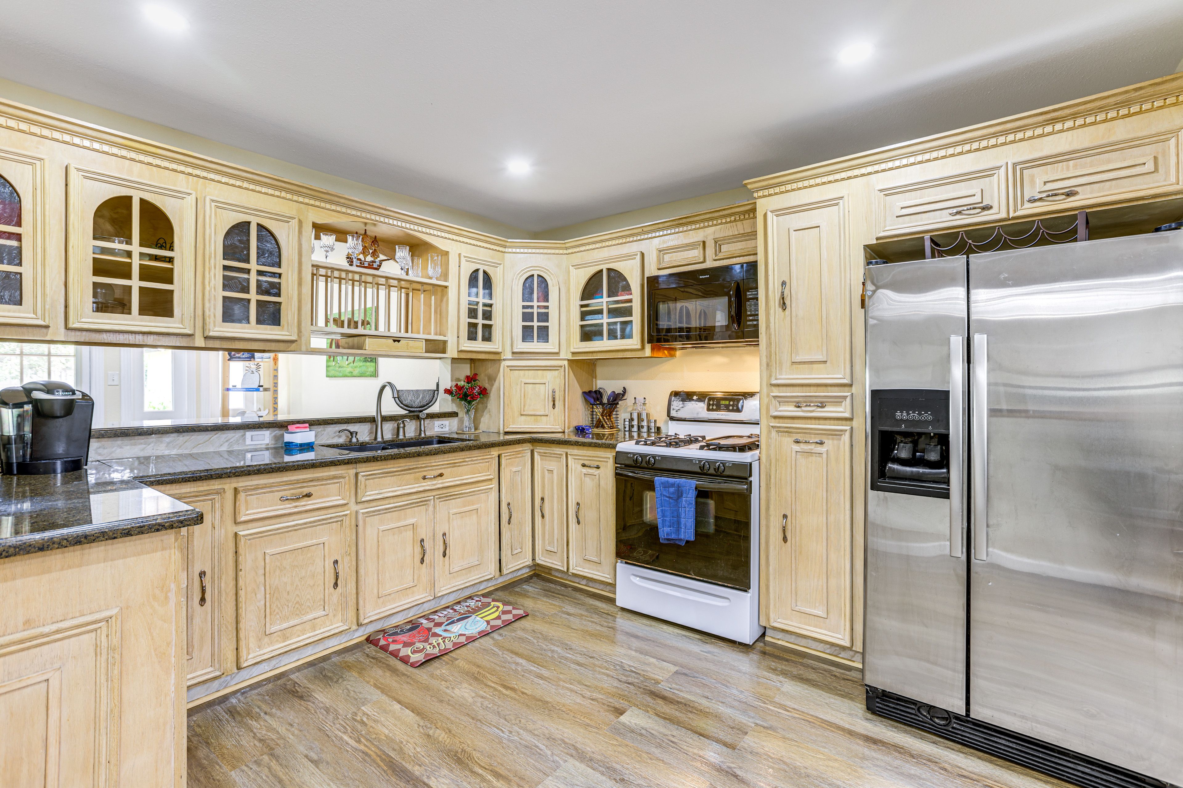 Kitchen | Cooking Basics | Pod Coffee Maker | Microwave | Blender