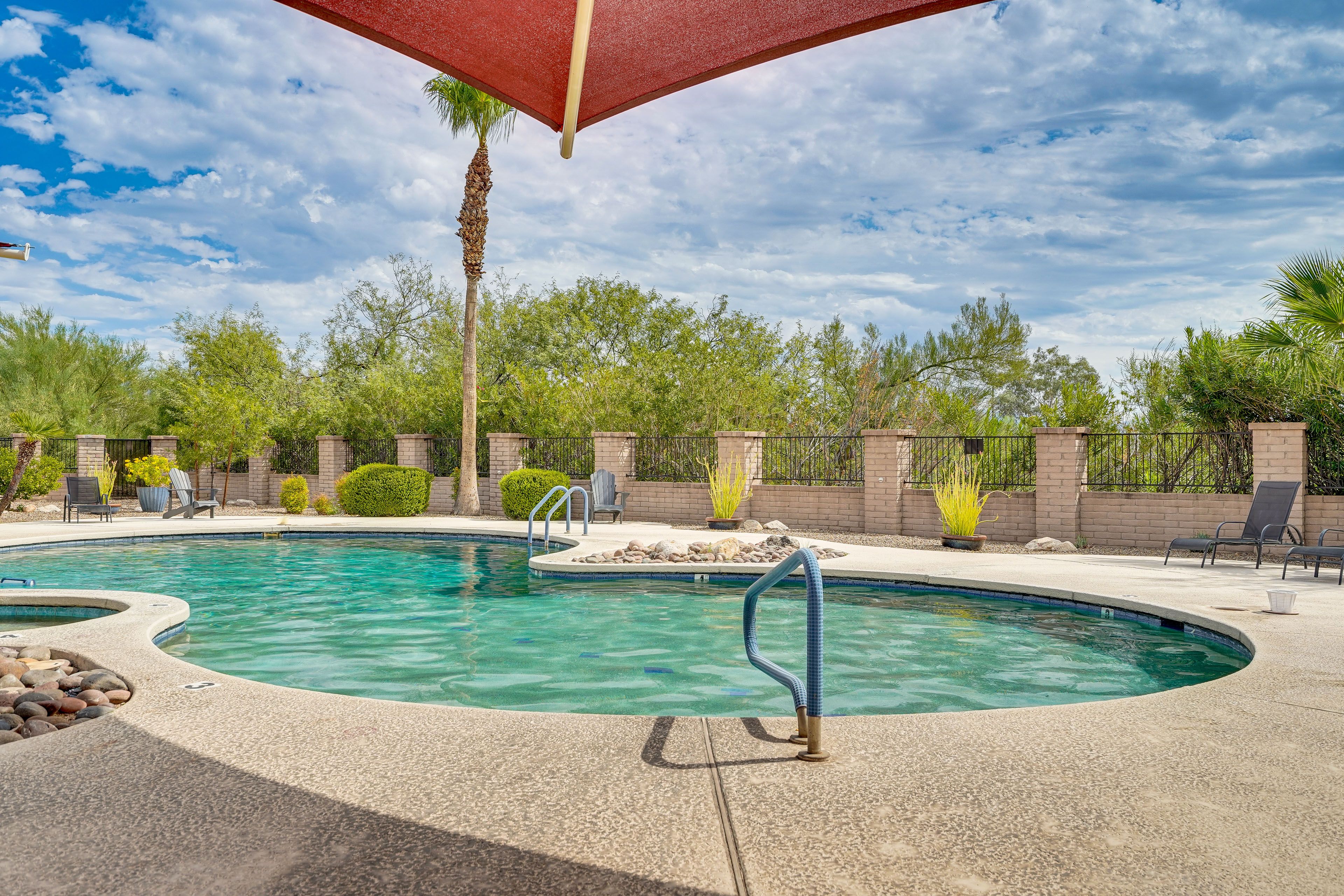 Catalina Del Rey Townhomes | Community Pool