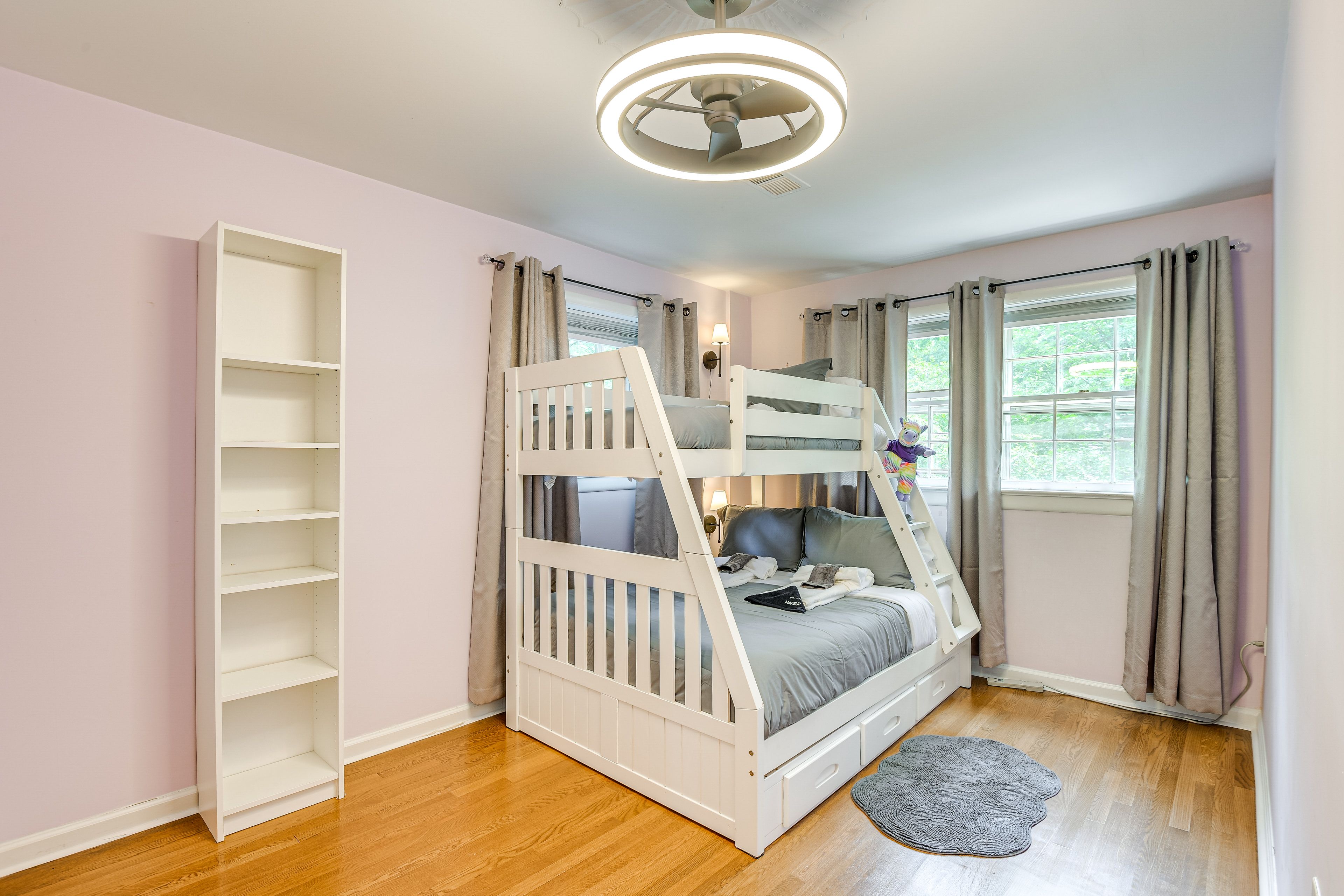 Bedroom 2 | Twin/Full Bunk Bed | 2nd Floor