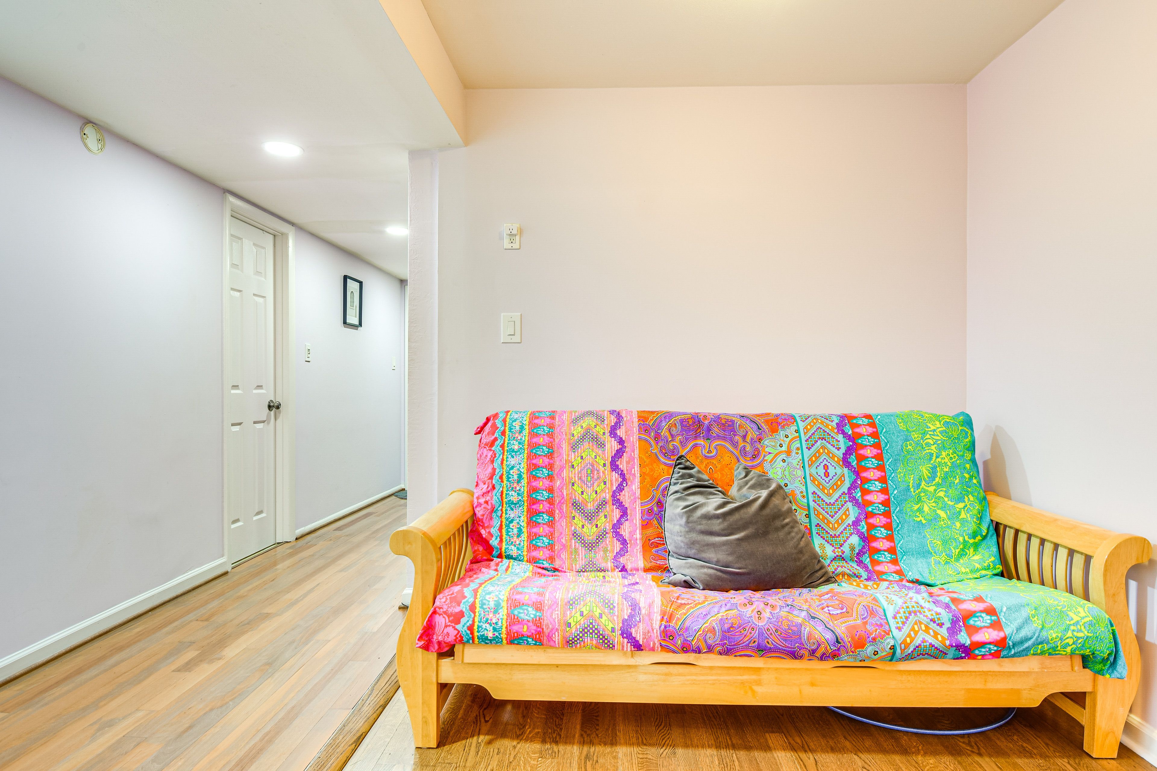 Sitting Area | 2nd Floor