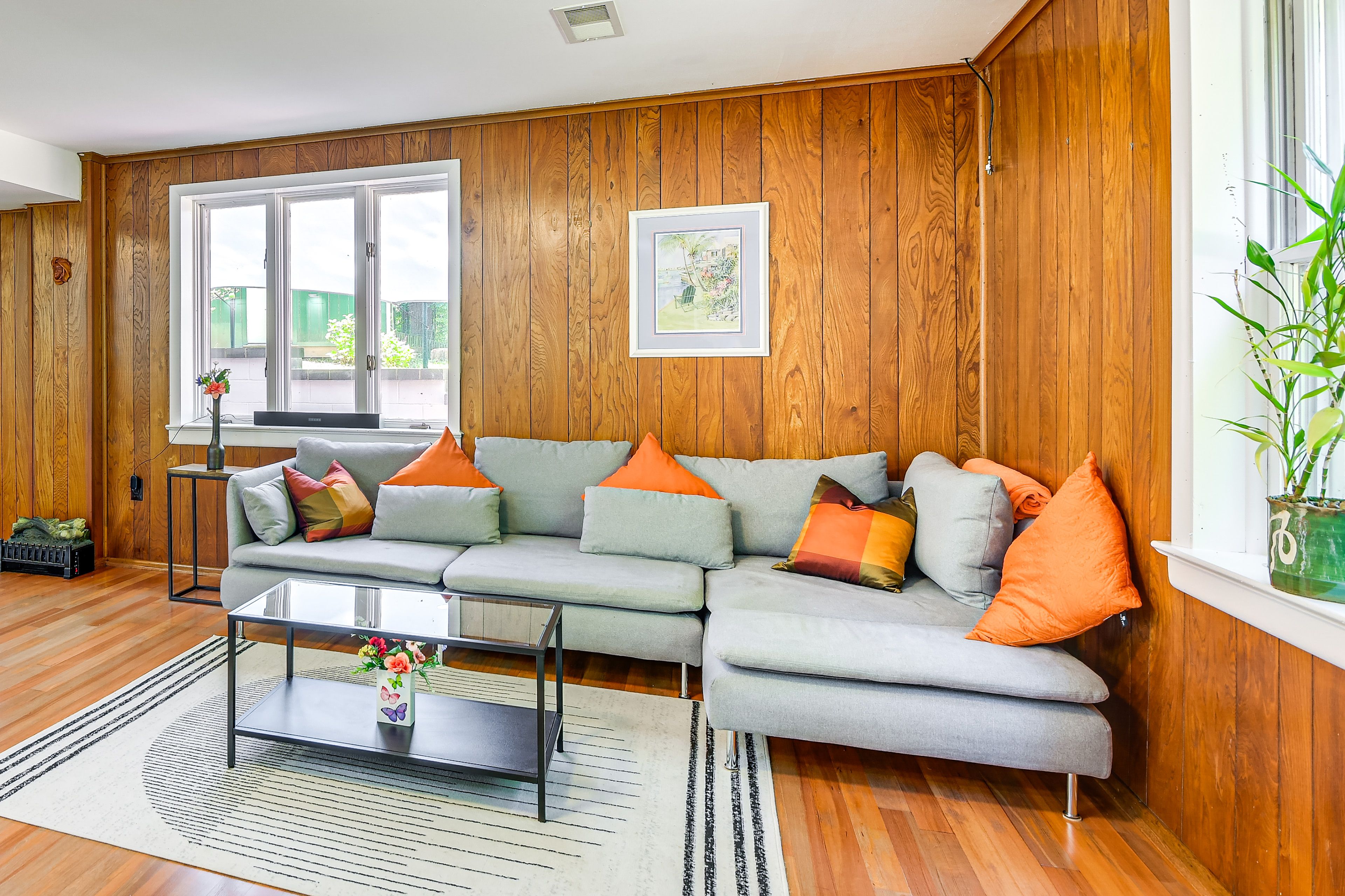 Living Room | Full Sleeper Sofa | Central A/C | 2nd Floor