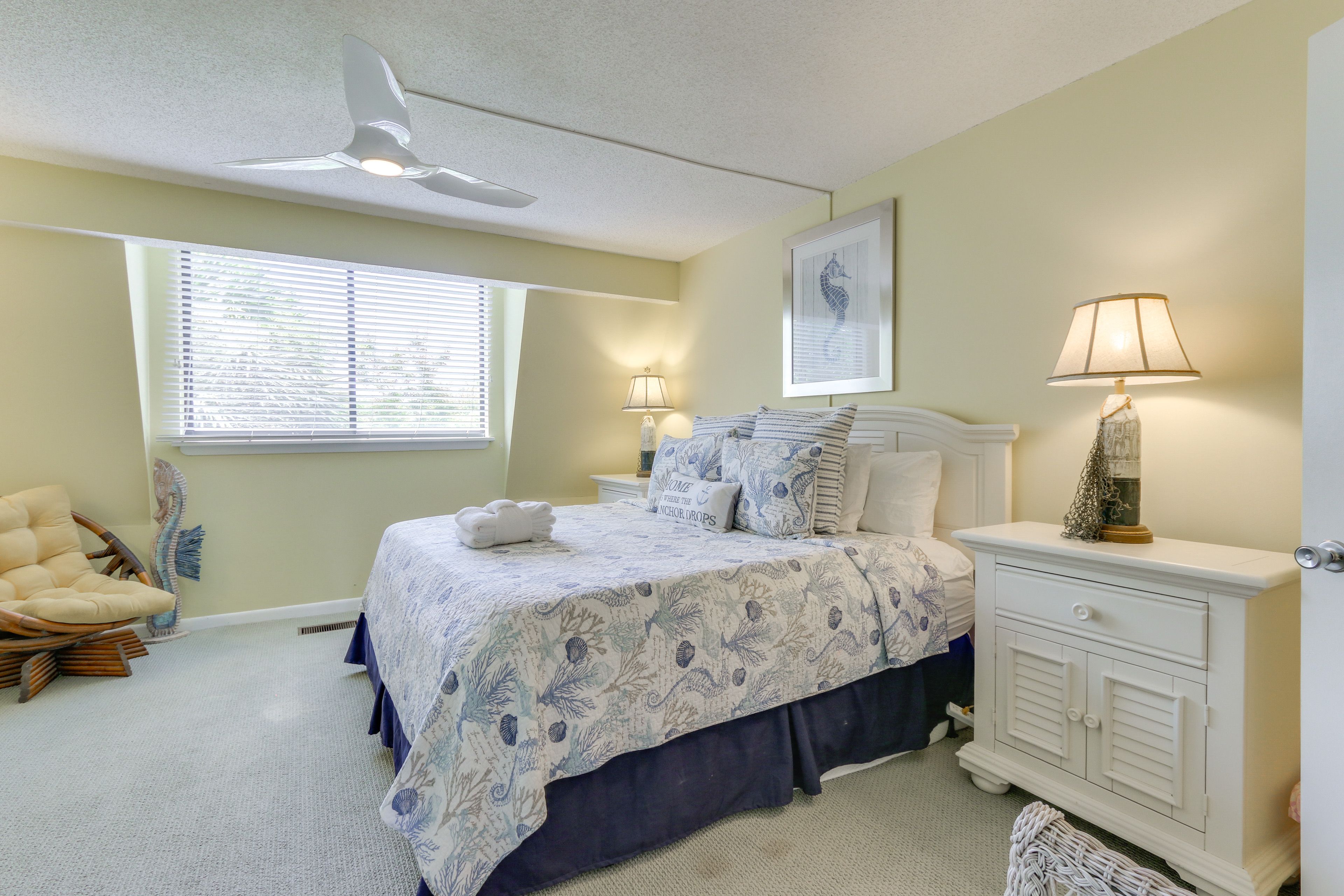 Bedroom 1 | King Bed | 2nd Floor | En-Suite Bathroom