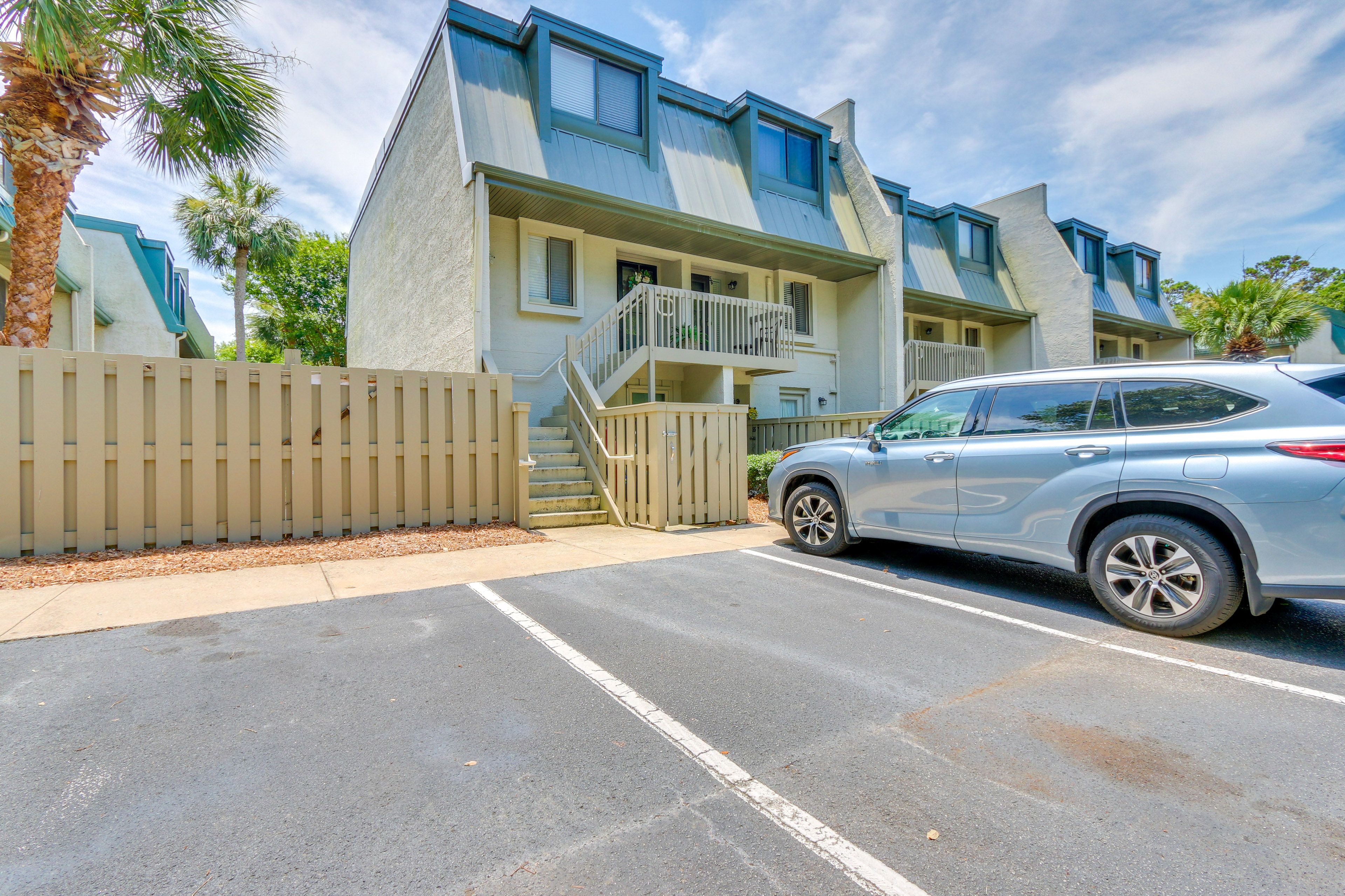 Condo Exterior | Parking | Reserved Parking (1 Vehicle)