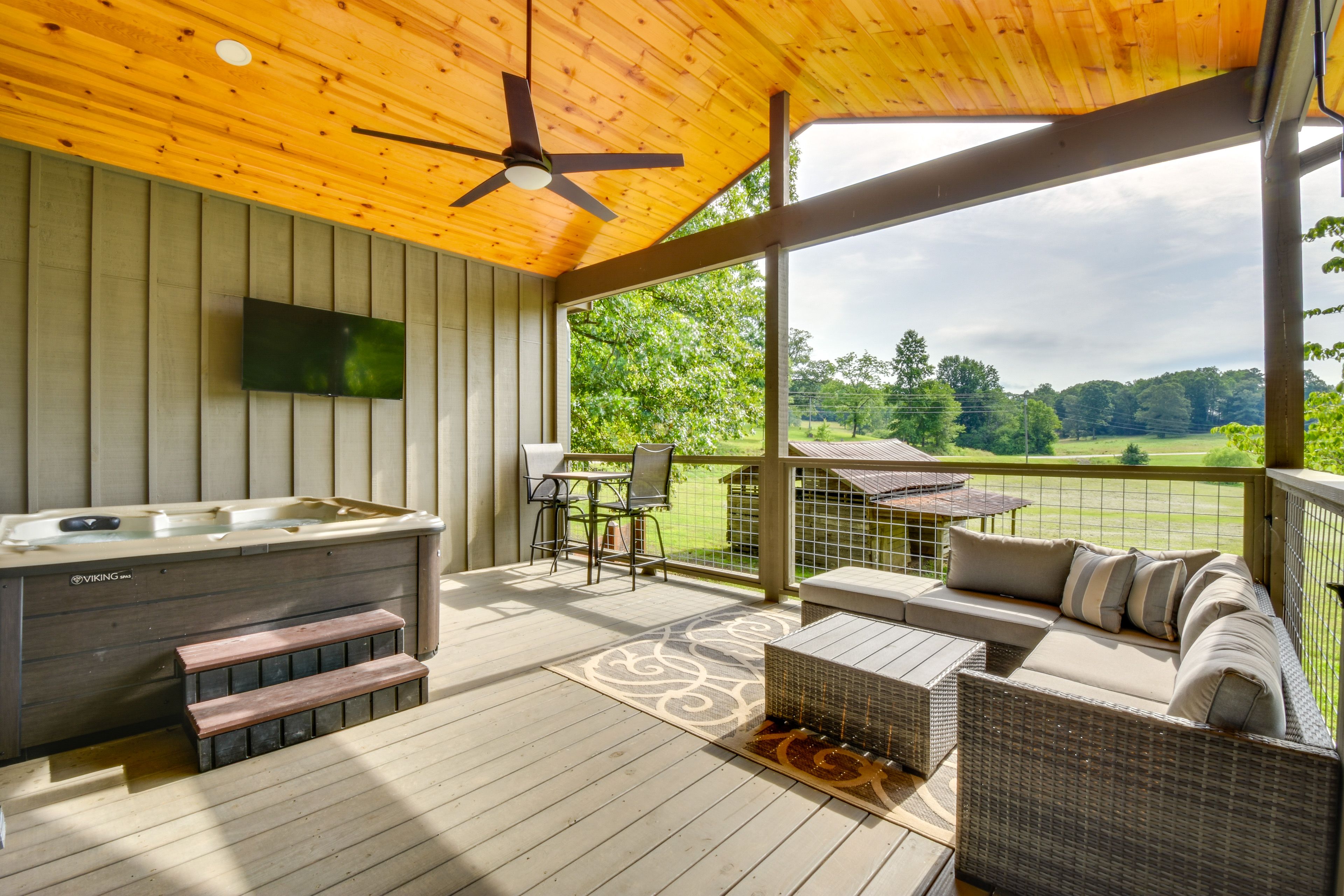 Clarkesville Vacation Rental | 1BR | 1.5BA | Step-Free Access | 800 Sq Ft