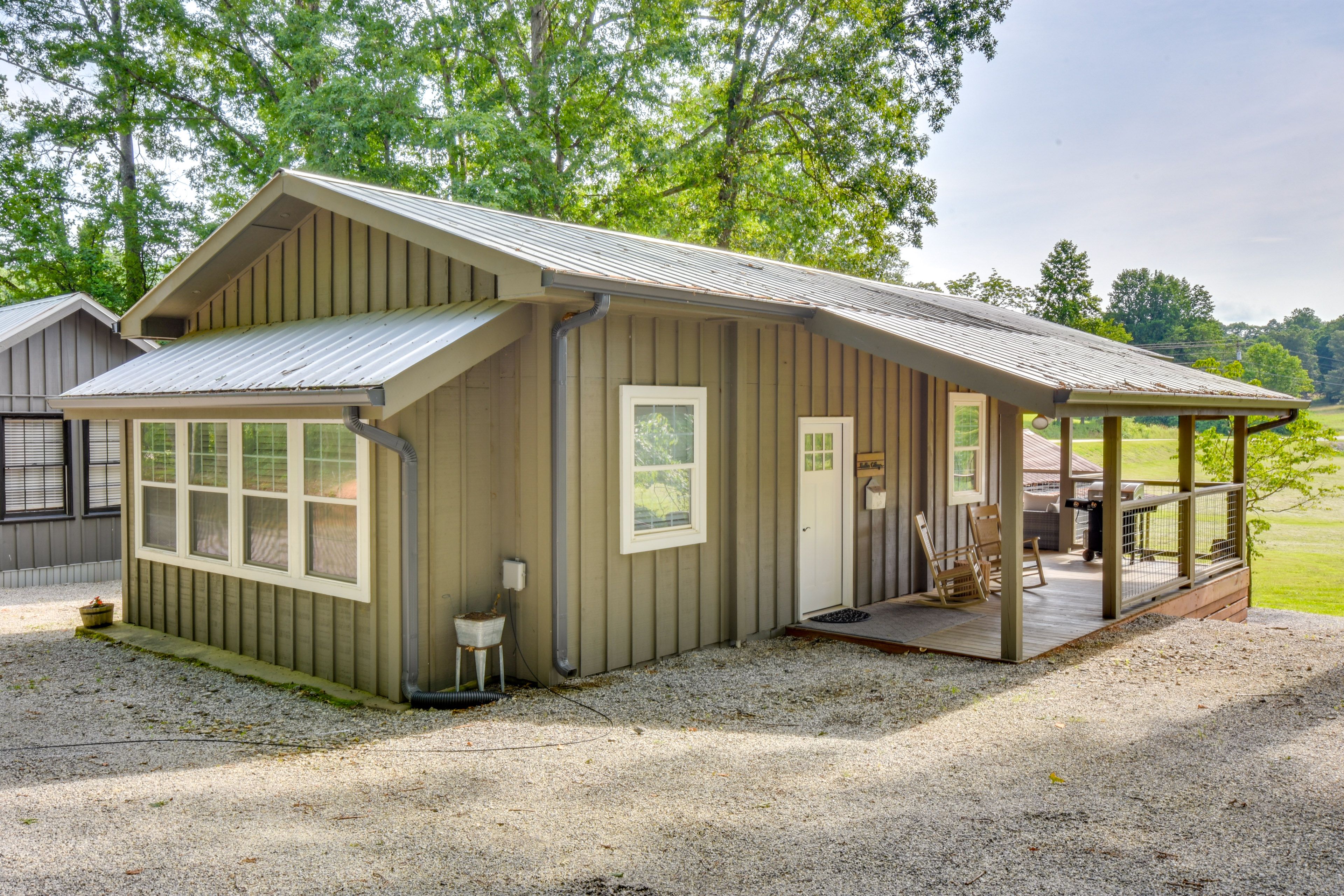 Property Exterior | Front