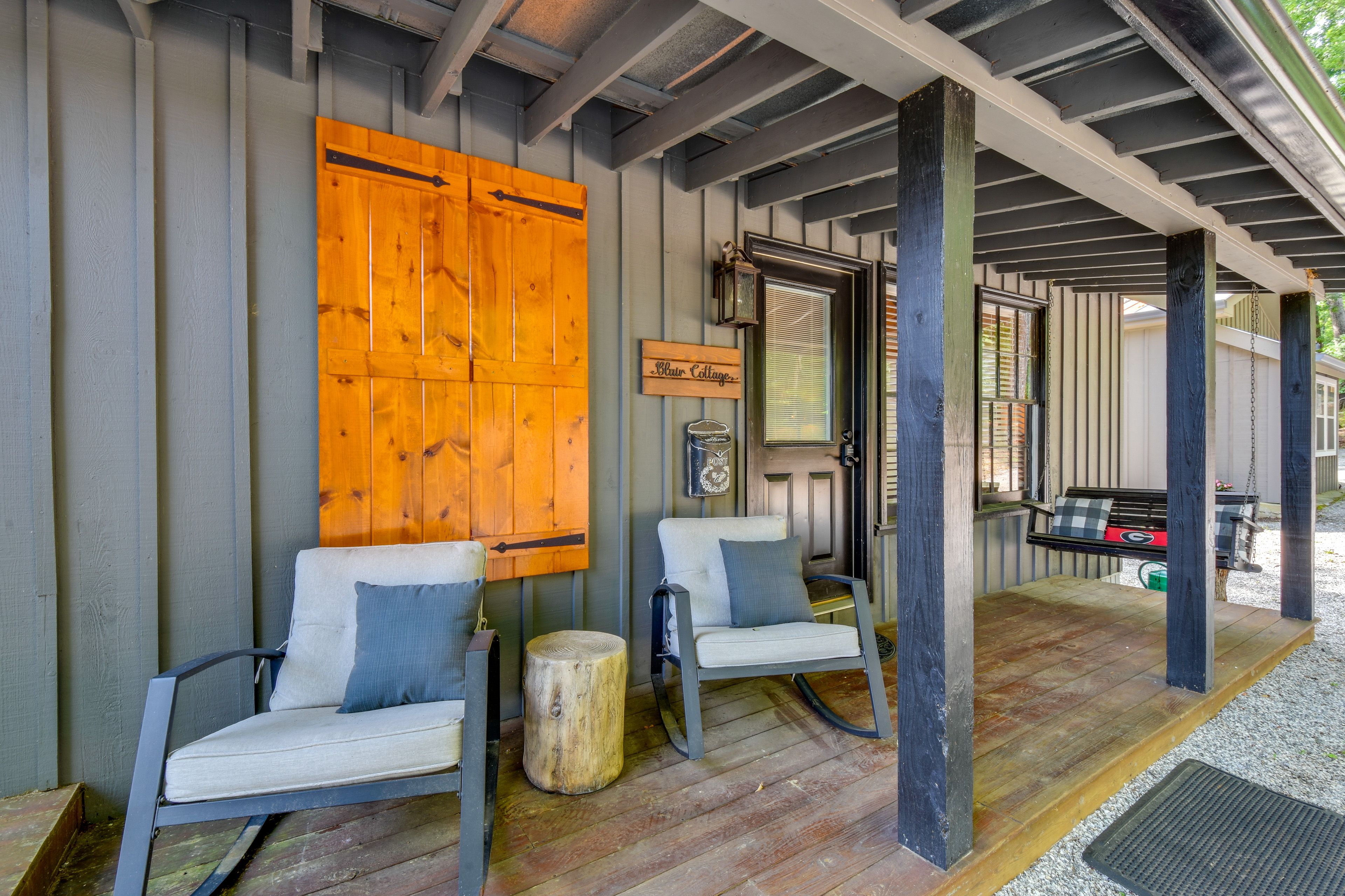 Cabin Entrance | Front Porch