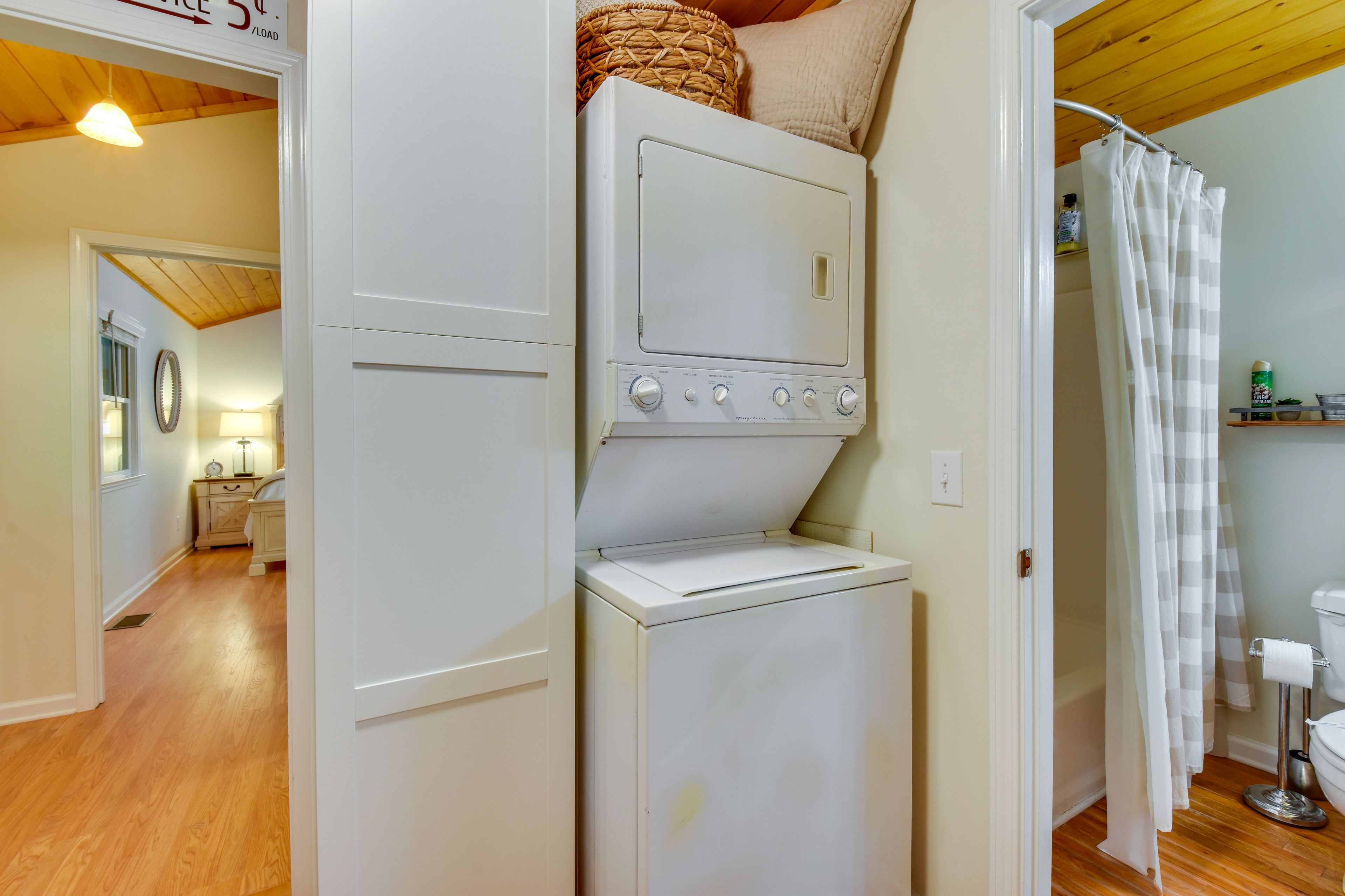 Laundry Area | Washer & Dryer