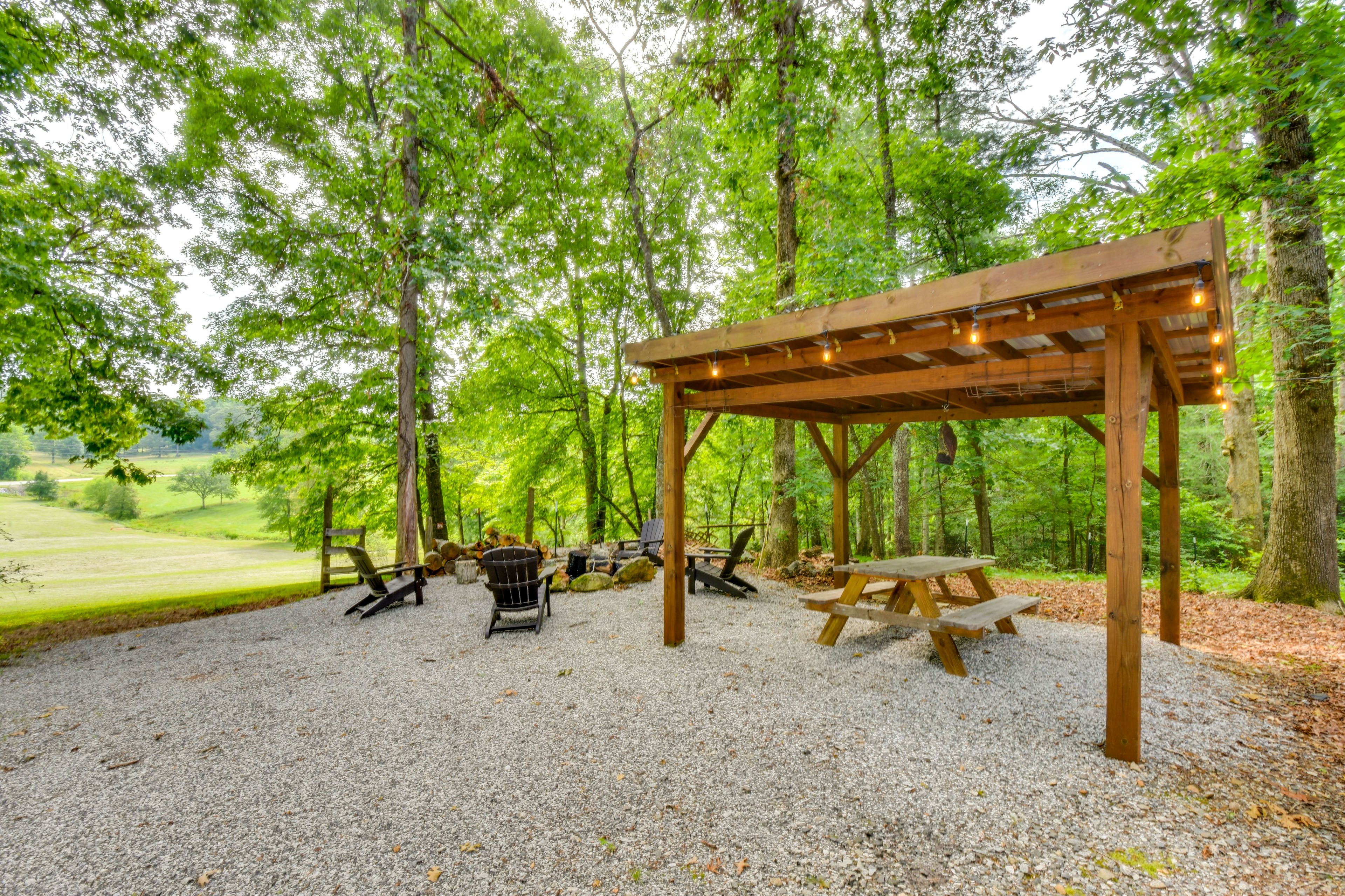 Private Outdoor Space | Wood-Burning Fire Pit